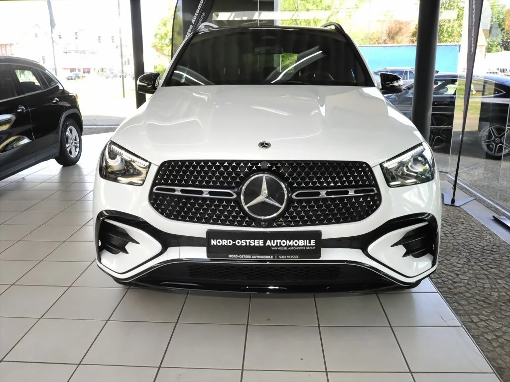 Mercedes-Benz-GLE 450 d-image-3