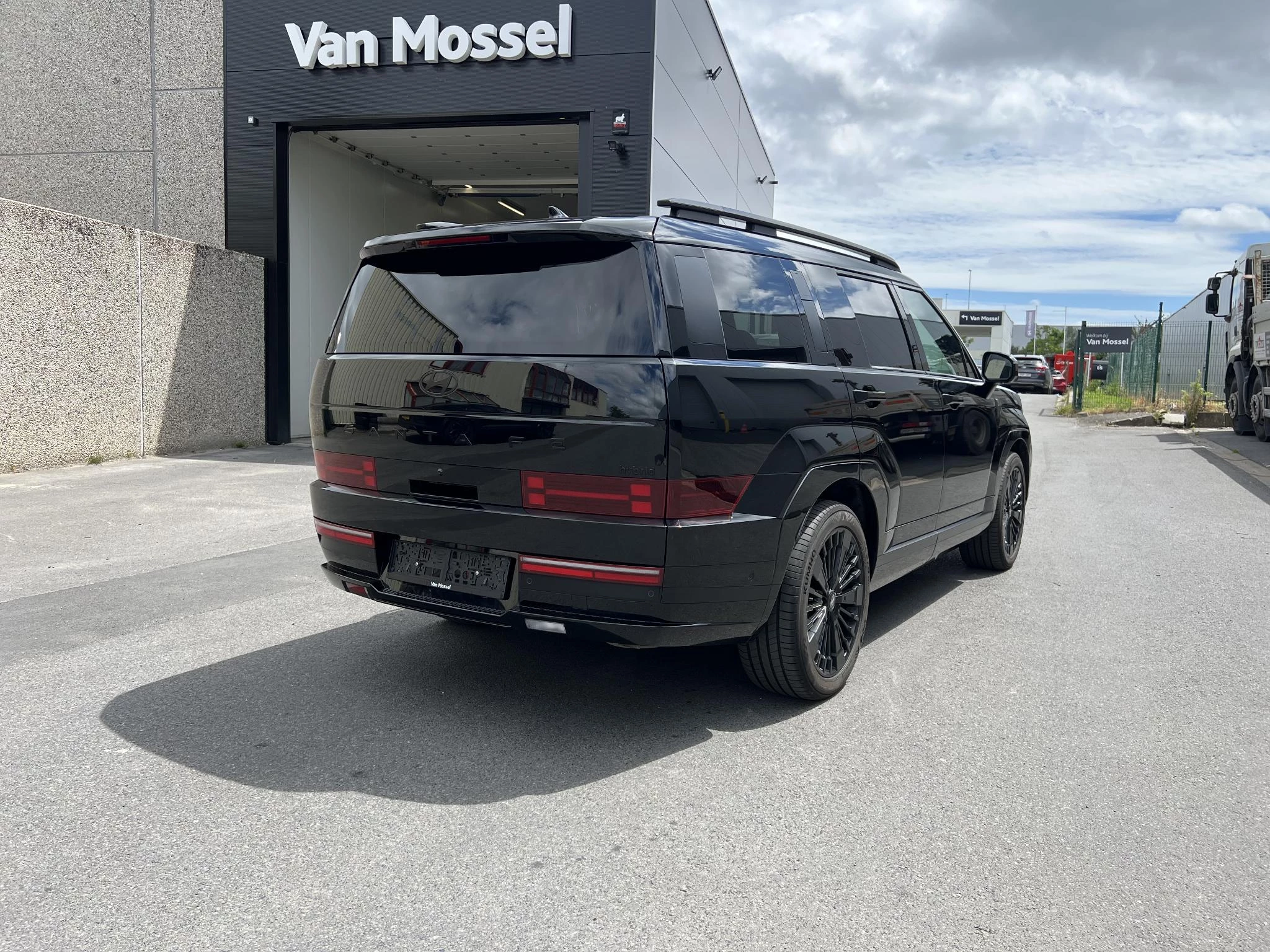 Hyundai Santa Fe 1.6 T-GDi Hybrid 4x4 Calligraphy Aut.