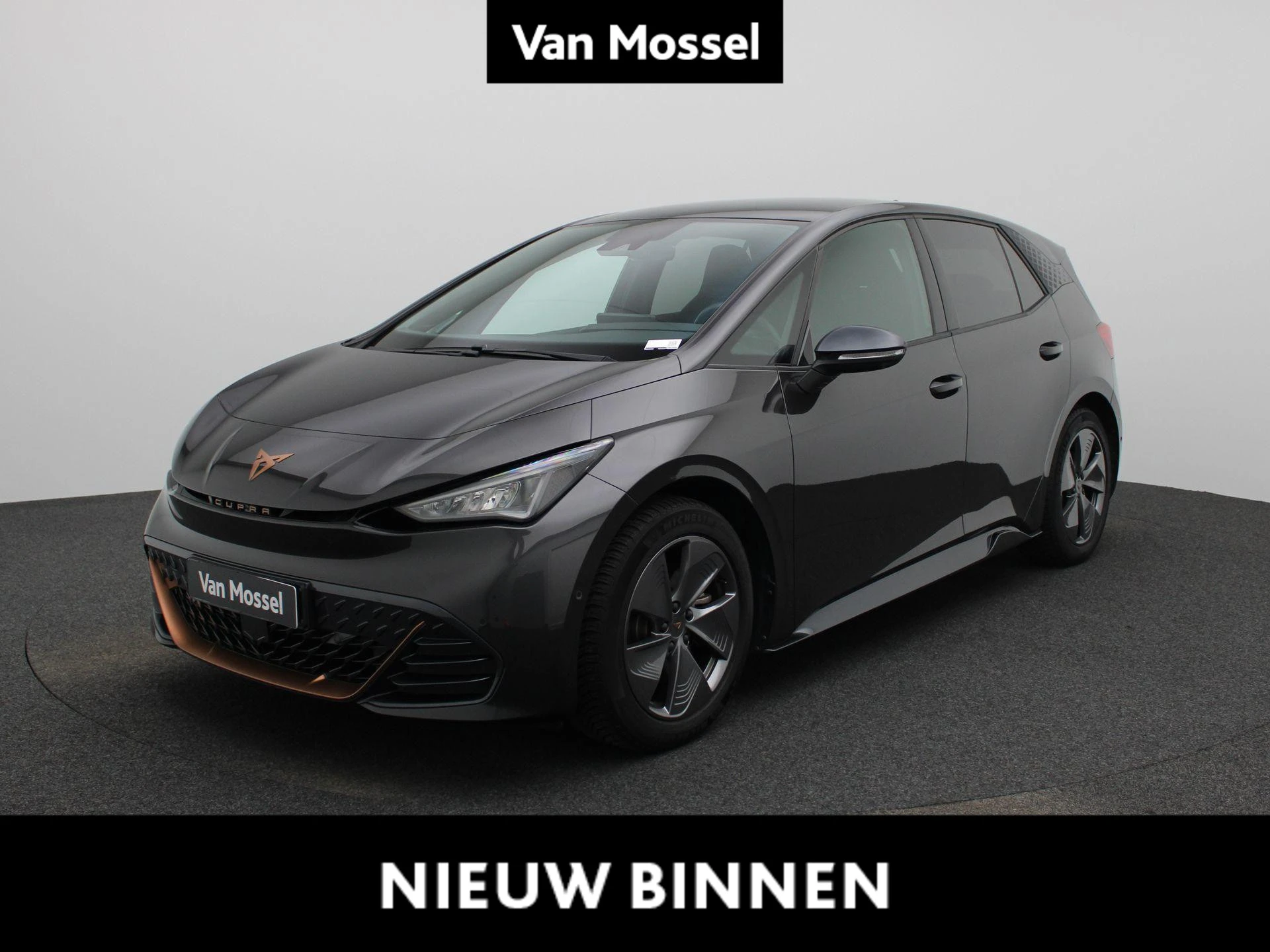 CUPRA-Born-image-0