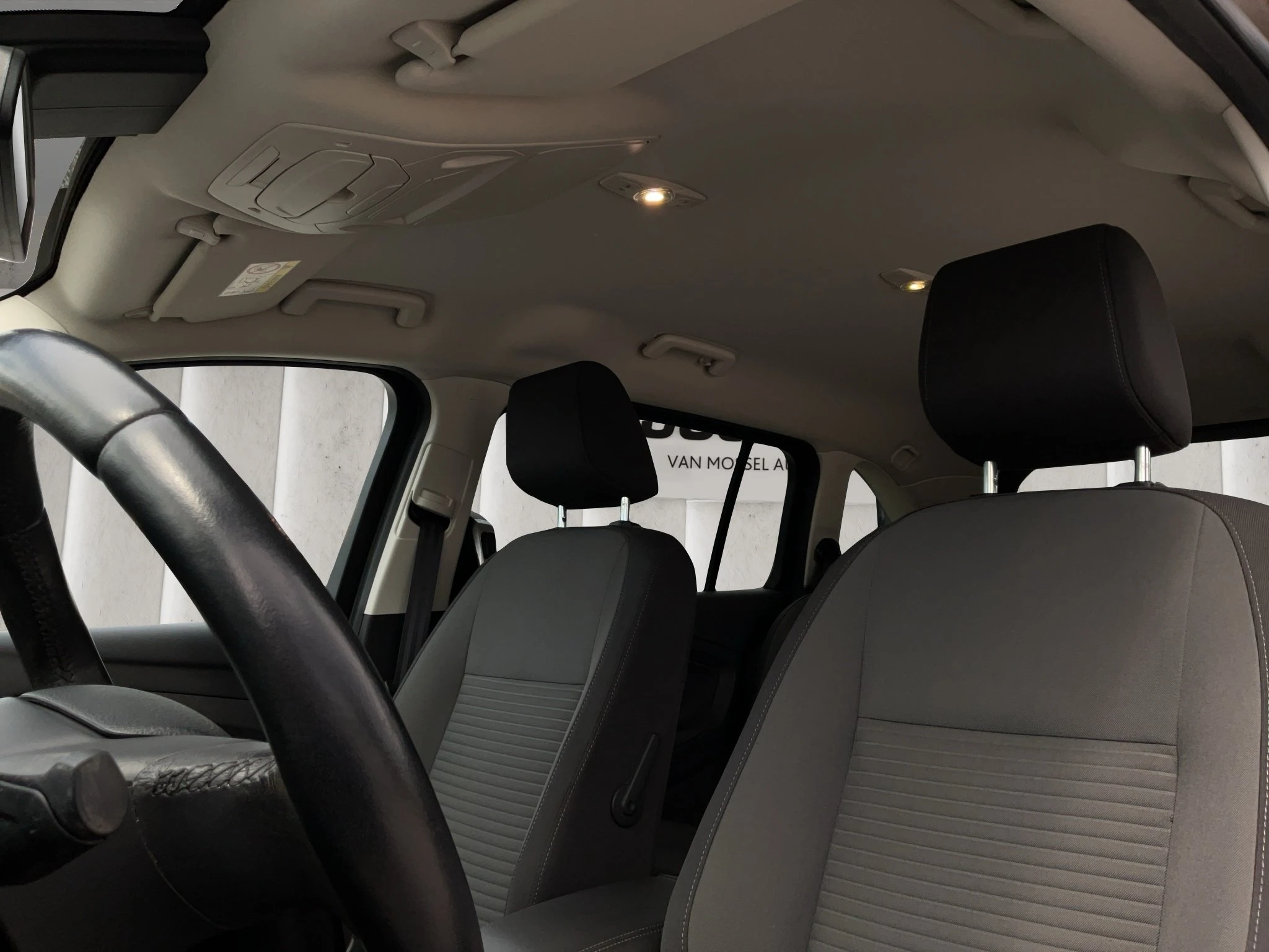 Ford-Grand C-Max-image-15