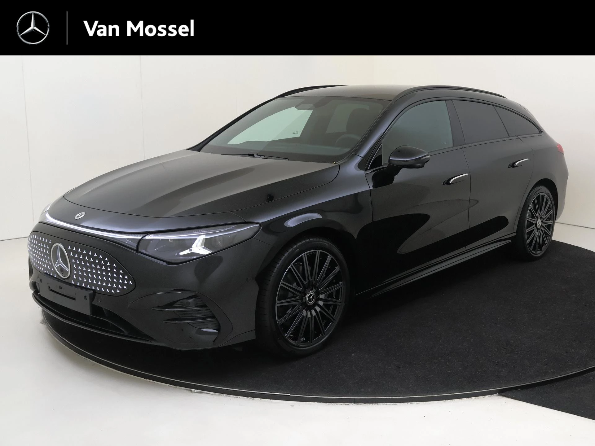 Mercedes-Benz-CLA-image-0