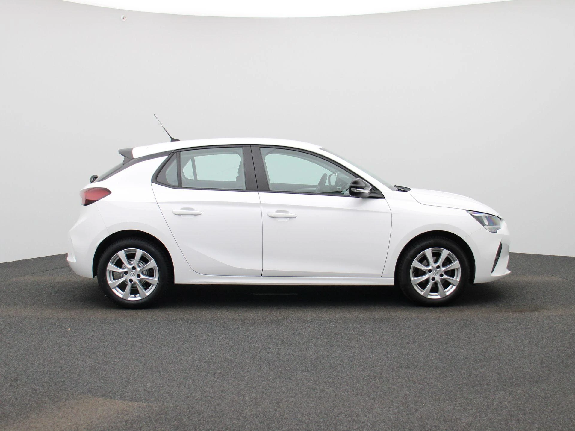 Opel-Corsa-image-5