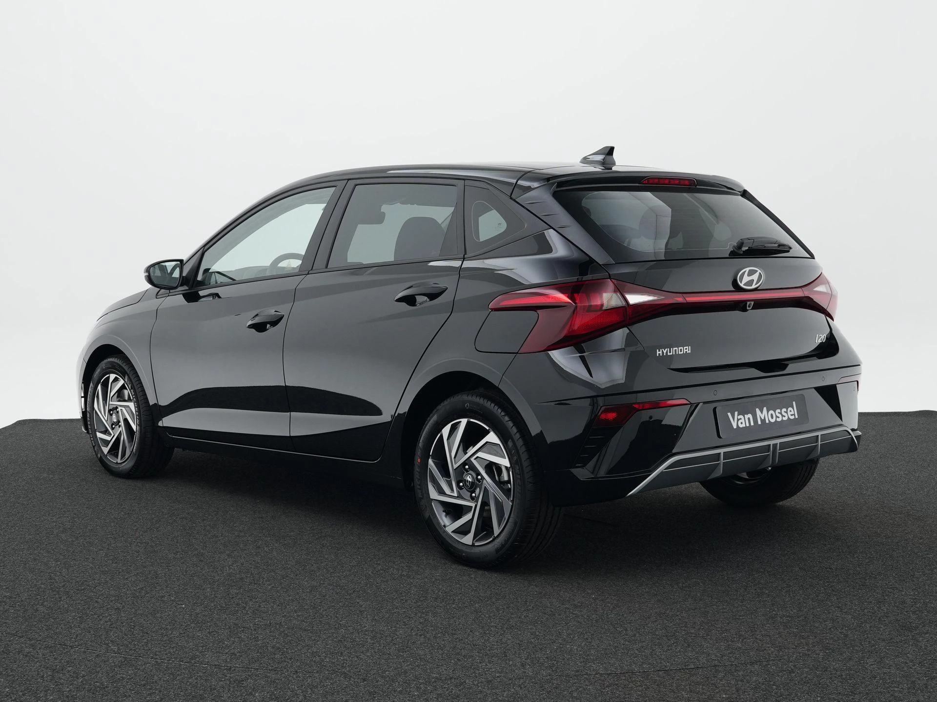 Hyundai-i20-image-1