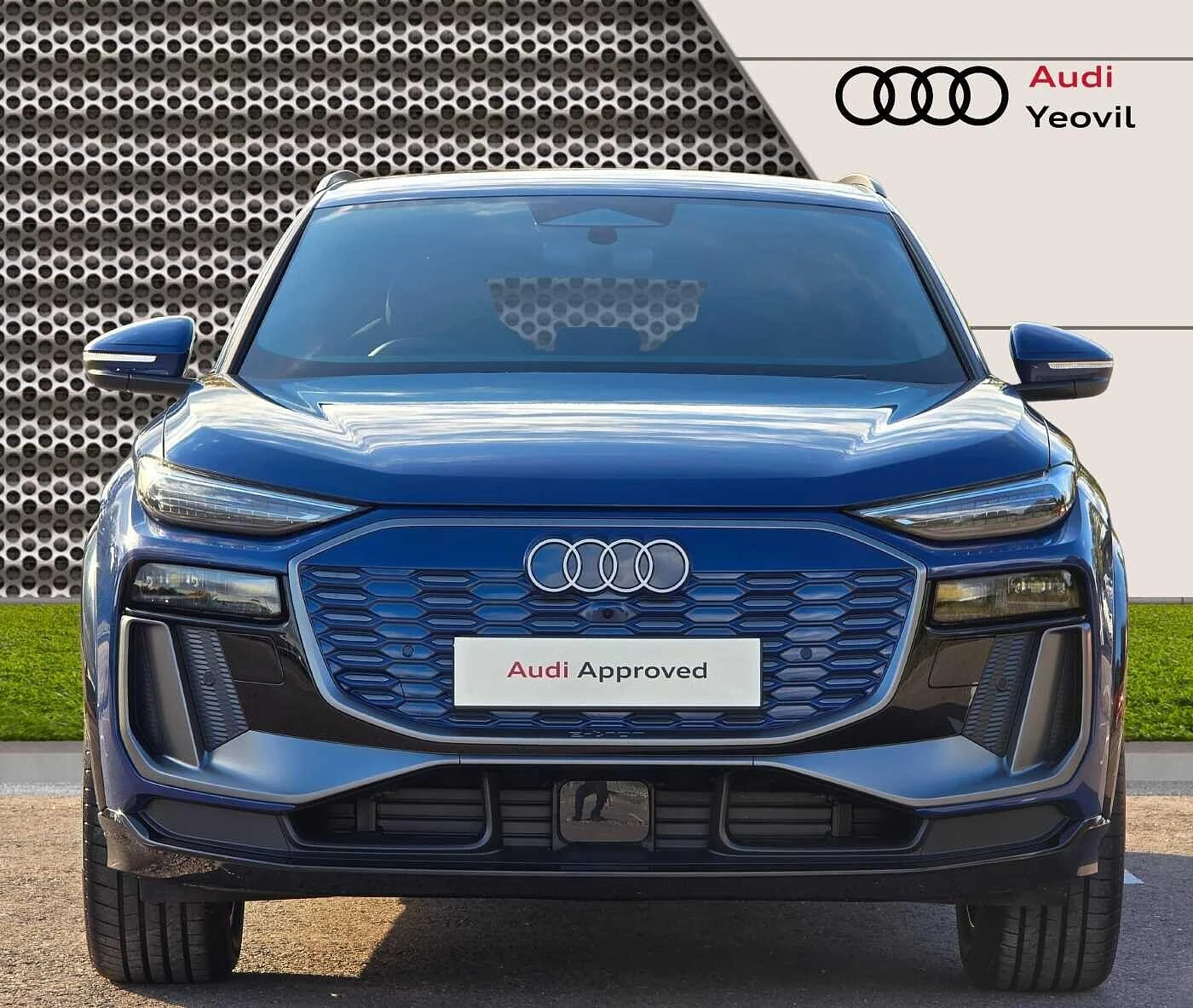 Audi-Q6 e-tron-image-6