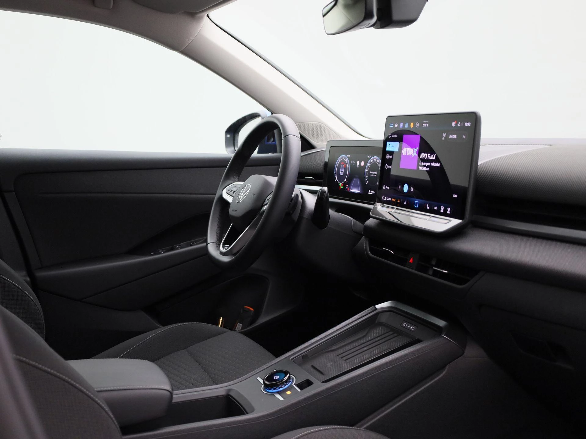 Volkswagen T-Roc 1.5 eTsi Life First Edition 116 PK|