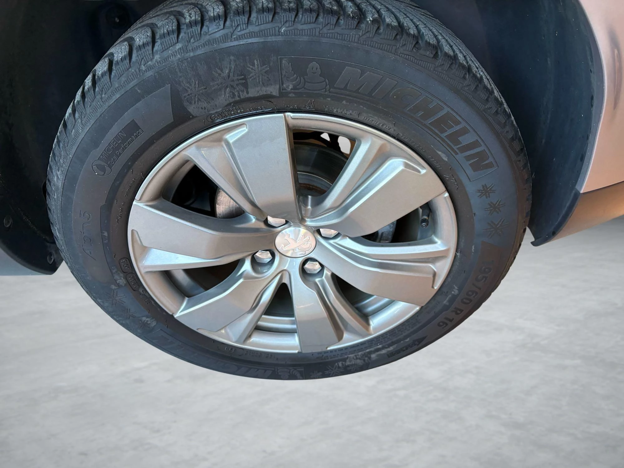 Peugeot 2008 1.2 Puretech 81kW S&S EAT6 Style