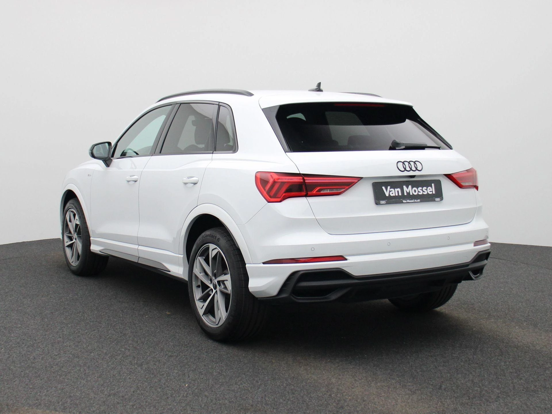 Audi-Q3-image-1