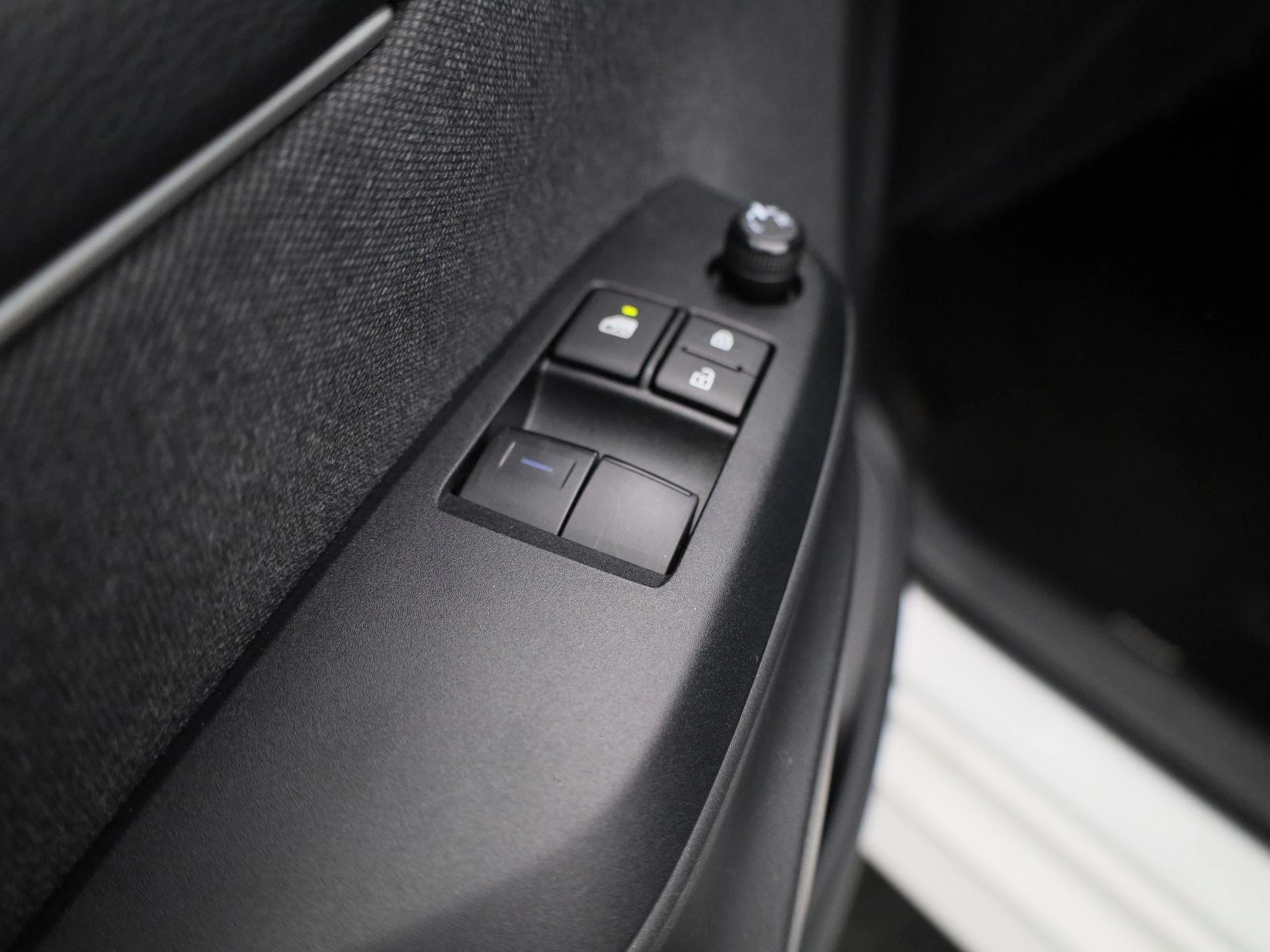 Toyota-Yaris-image-26