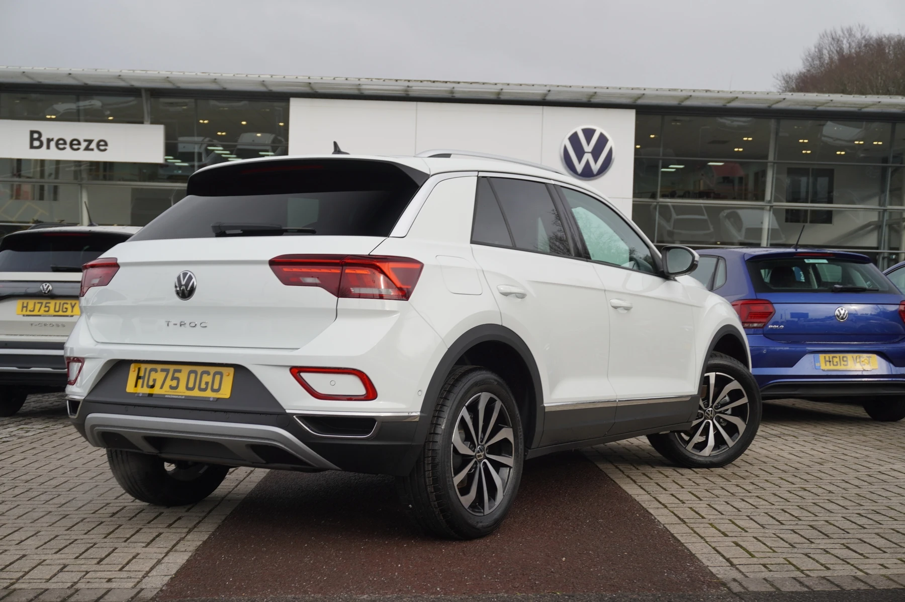 Volkswagen-T-Roc-image-14