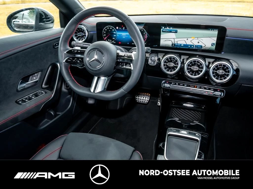 Mercedes-Benz CLA 200 AMG COUPÉ ADV.+ MBUX SHZ KEYLESS-GO AMG Line