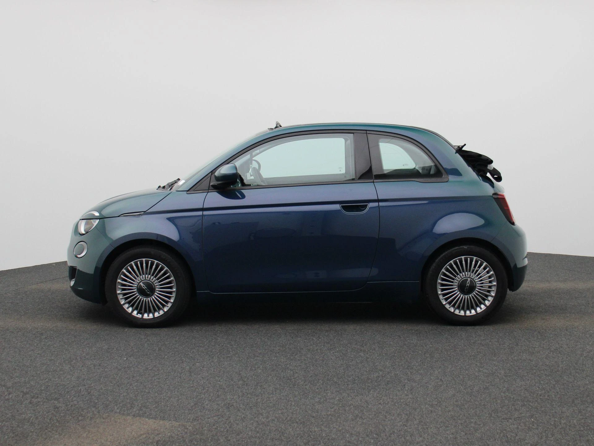 Fiat-500e-image-3