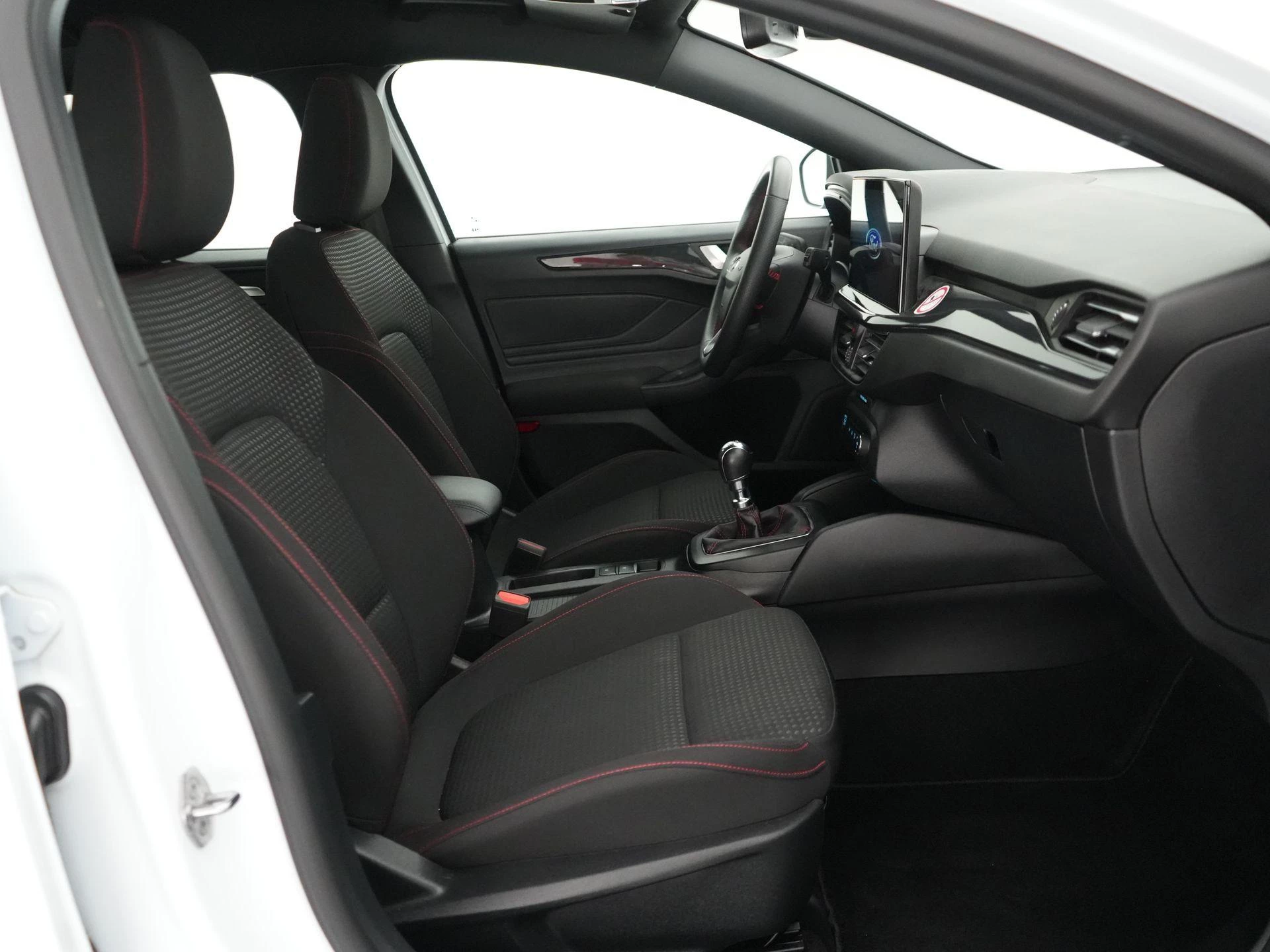 Ford Focus Clipper 1.0i EcoBoost MHEV 92kW ST-Line