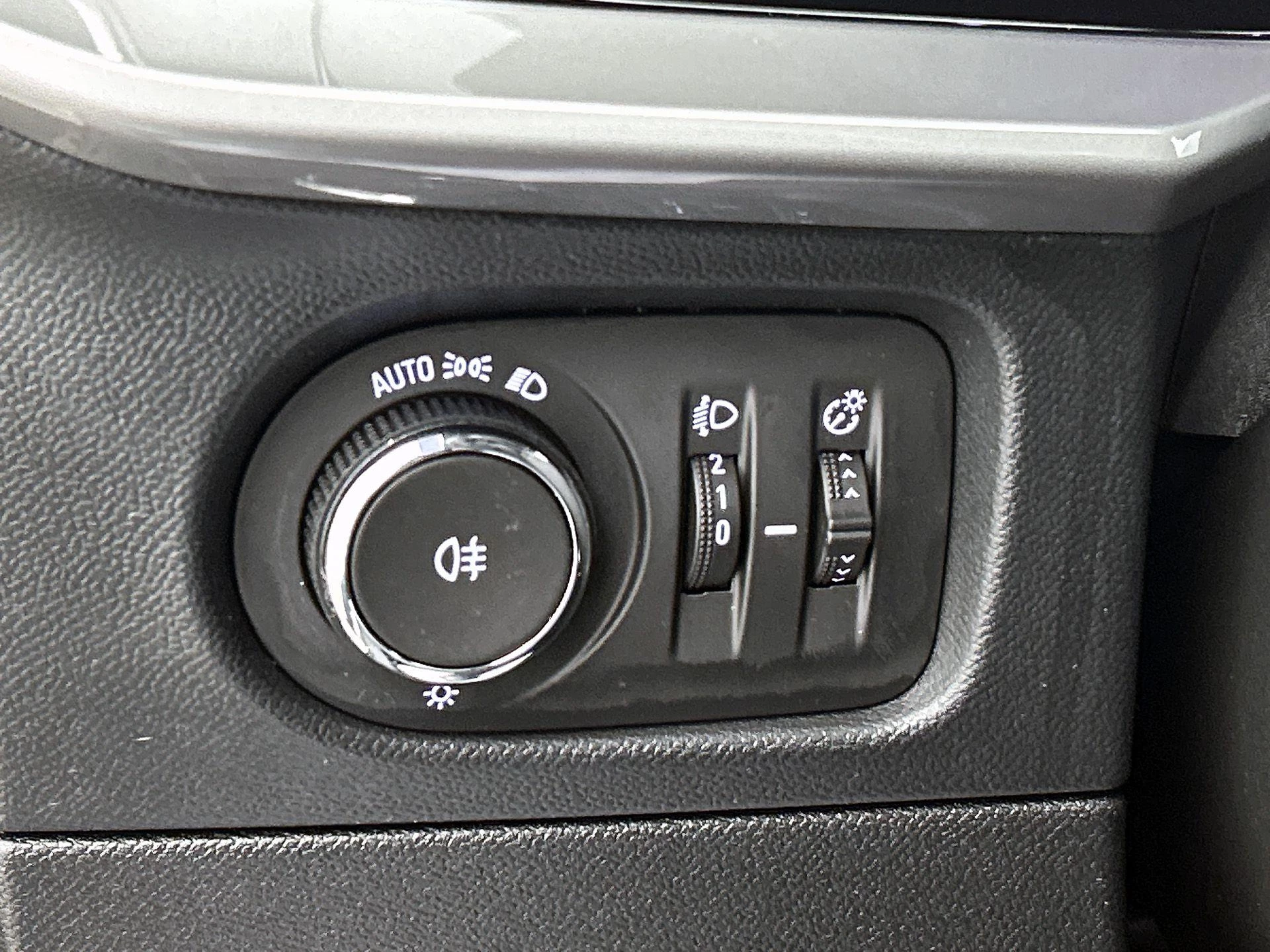 Opel-Mokka-image-15