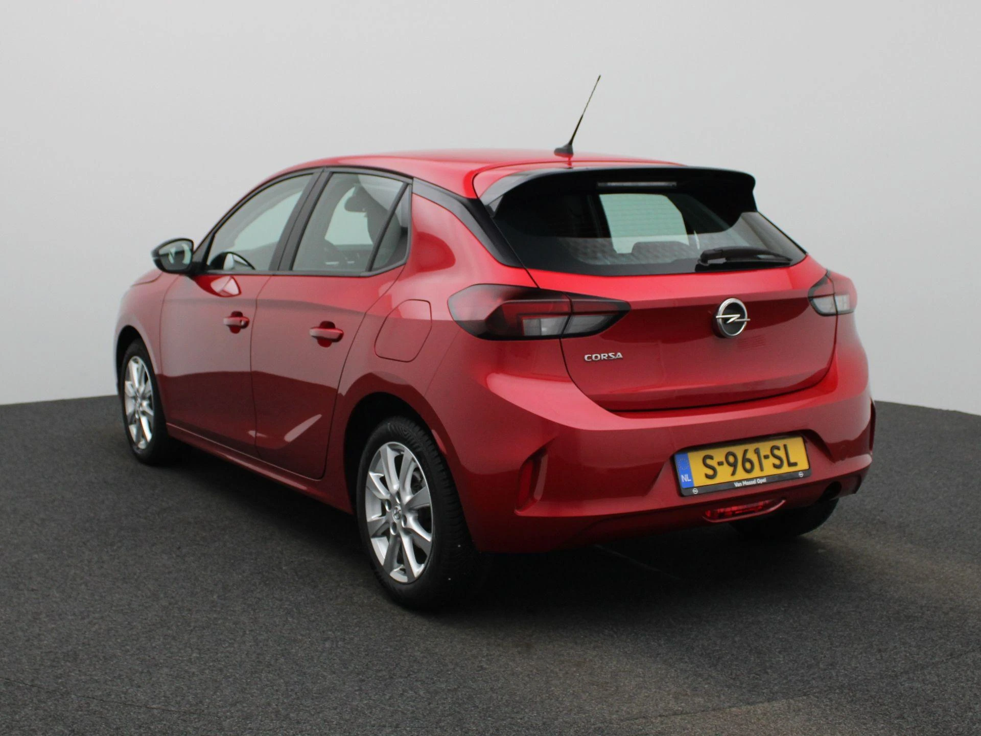 Opel-Corsa-image-1
