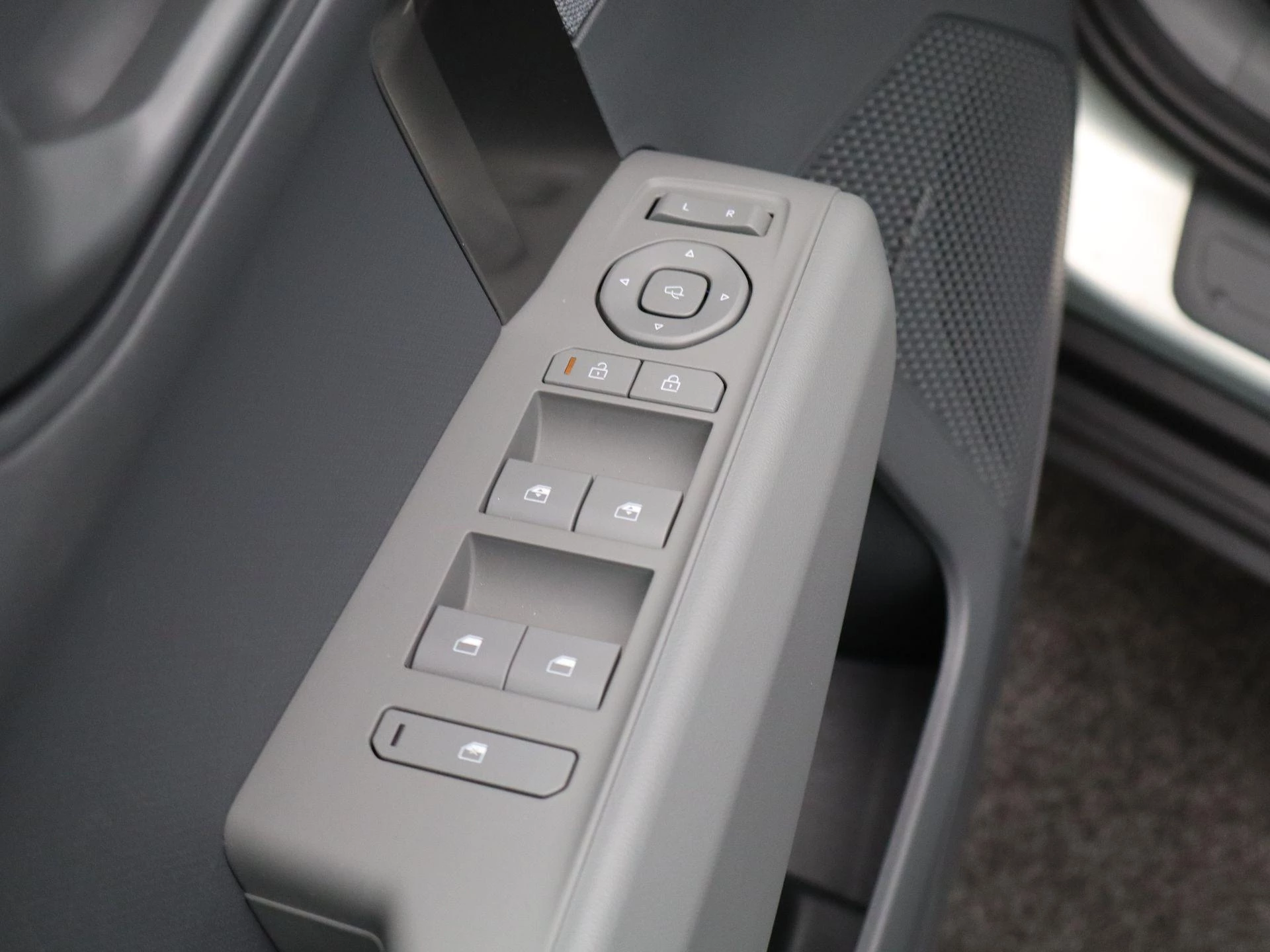 Kia-EV3-image-28