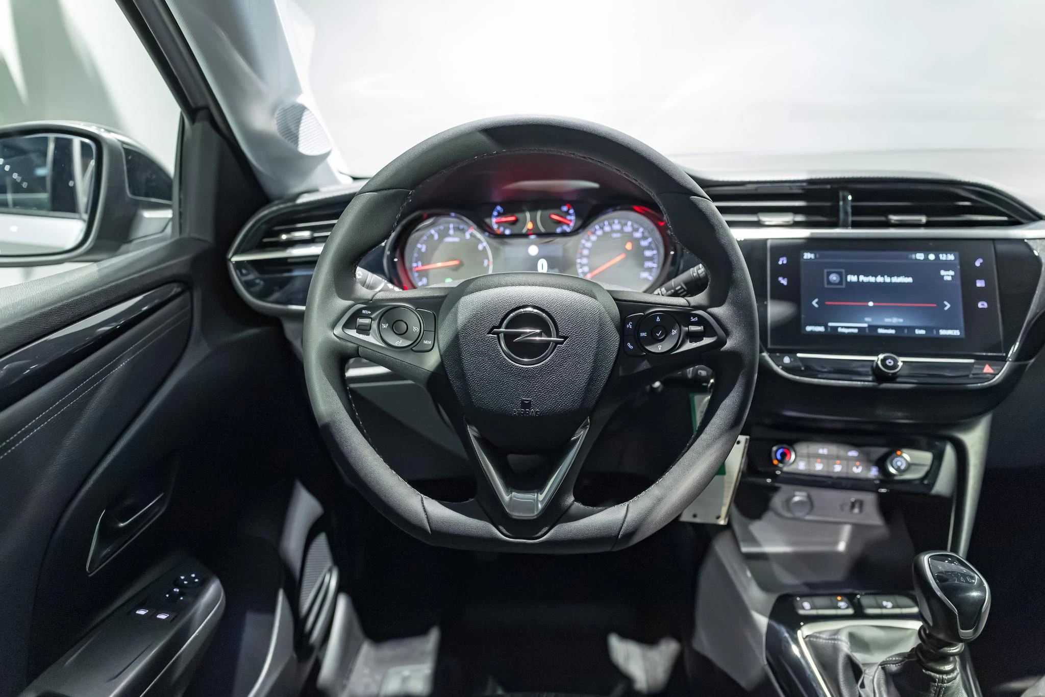 Opel-Corsa-image-20