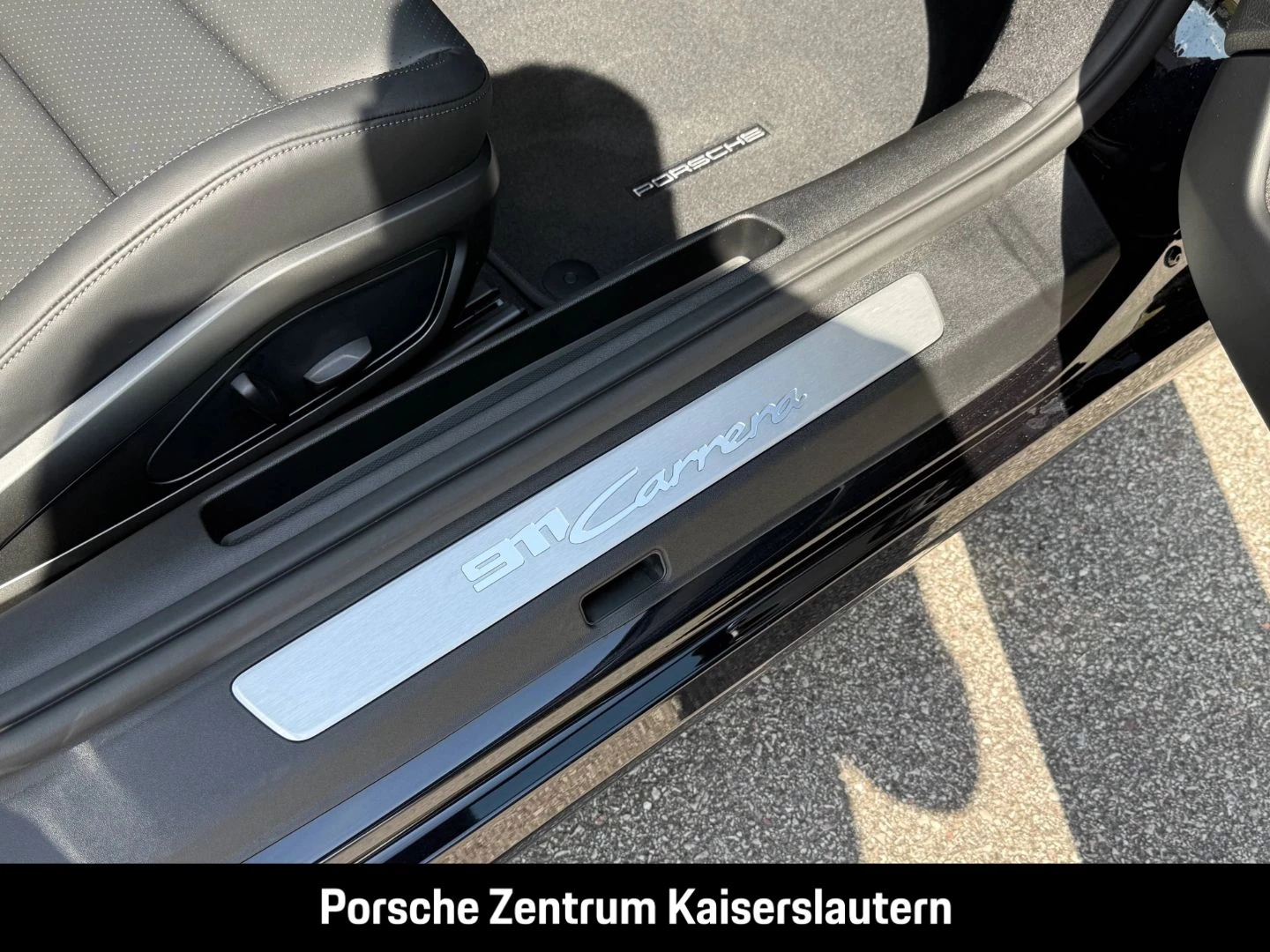 Porsche 911 992 Carrera Cabrio Liftsystem-VA Sportabgas carrera