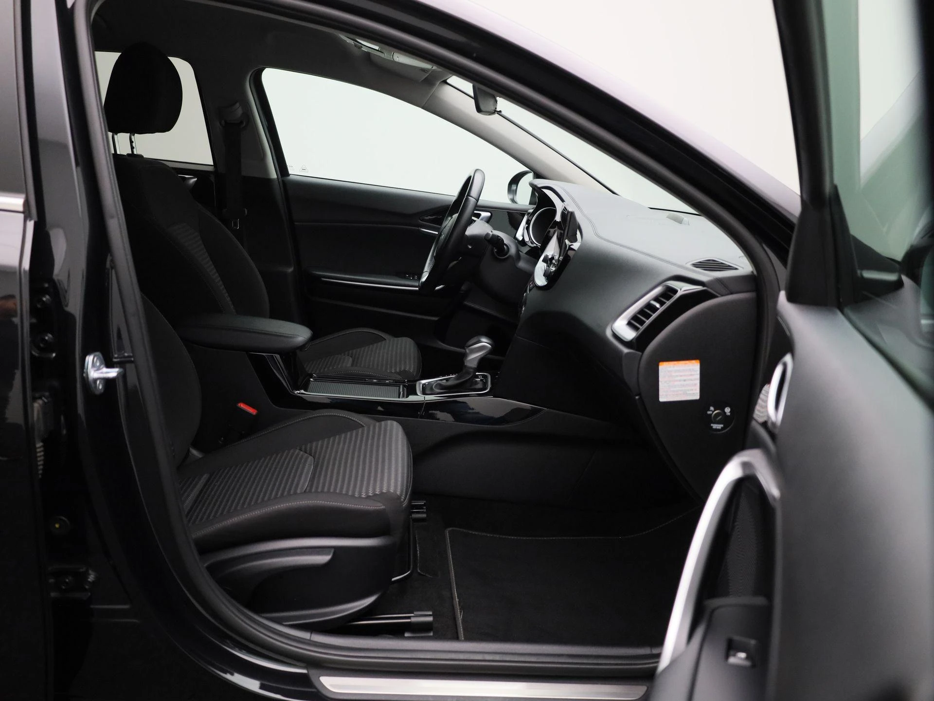 Kia-Ceed Sportswagon-image-36