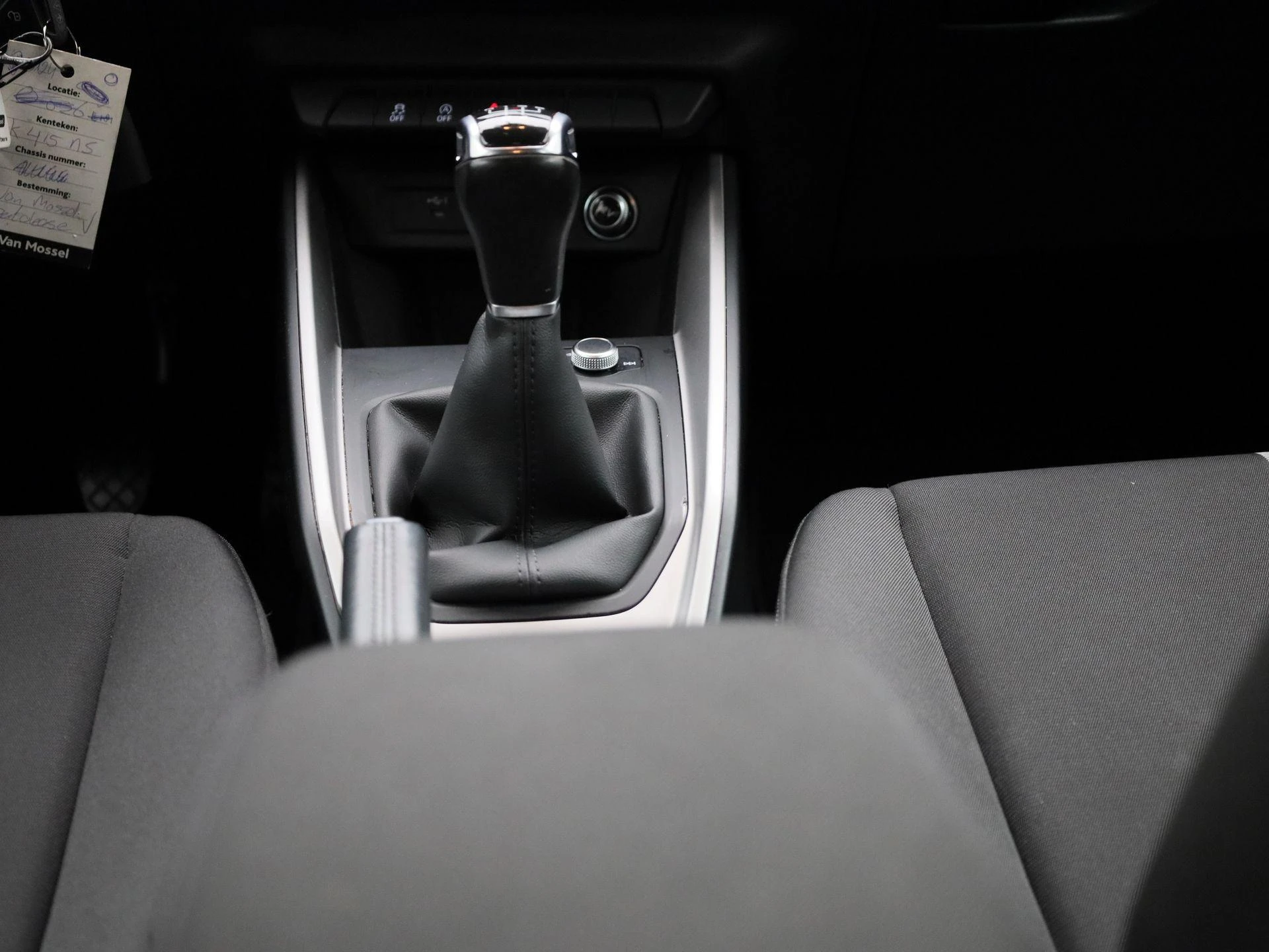 Audi-A1 Sportback-image-9