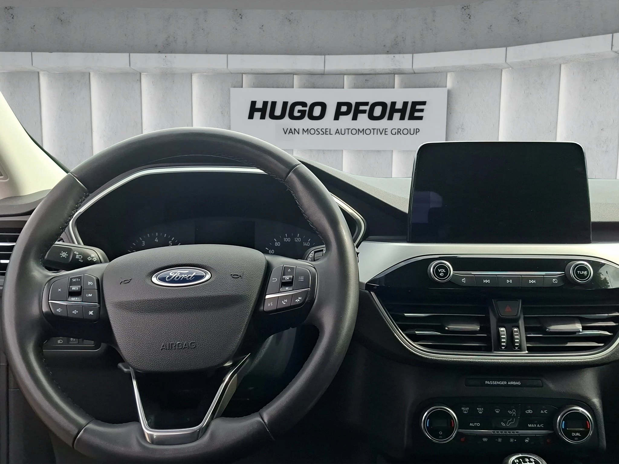 Ford Kuga Cool & Connect 1.5 EB LED | AHK | GJR | SHZ | PDC | Navi | Klima | BT
