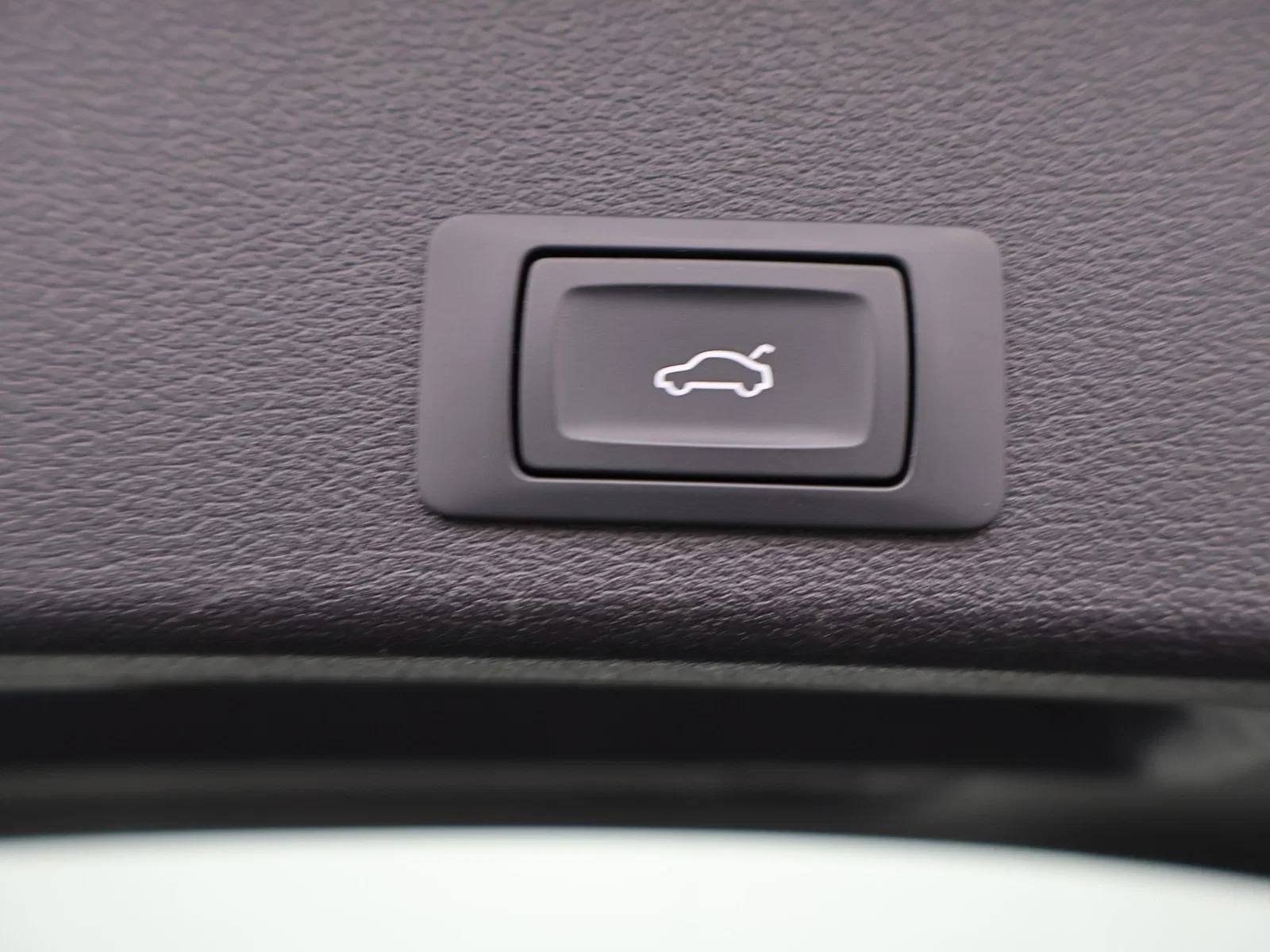Audi-A4-image-15