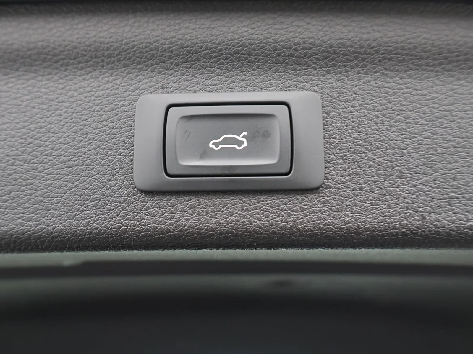 Audi-Q3-image-16
