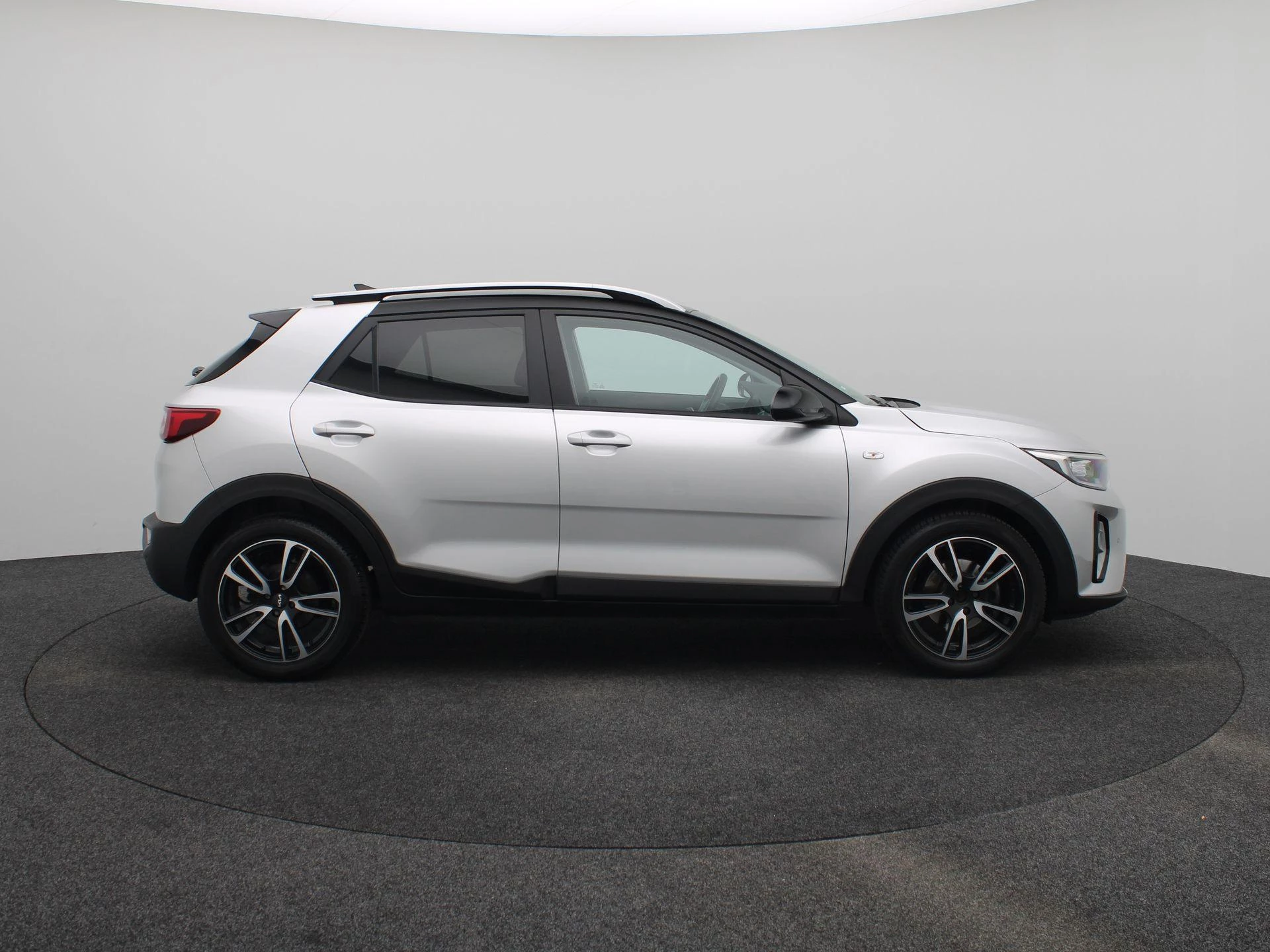 Kia-Stonic-image-7