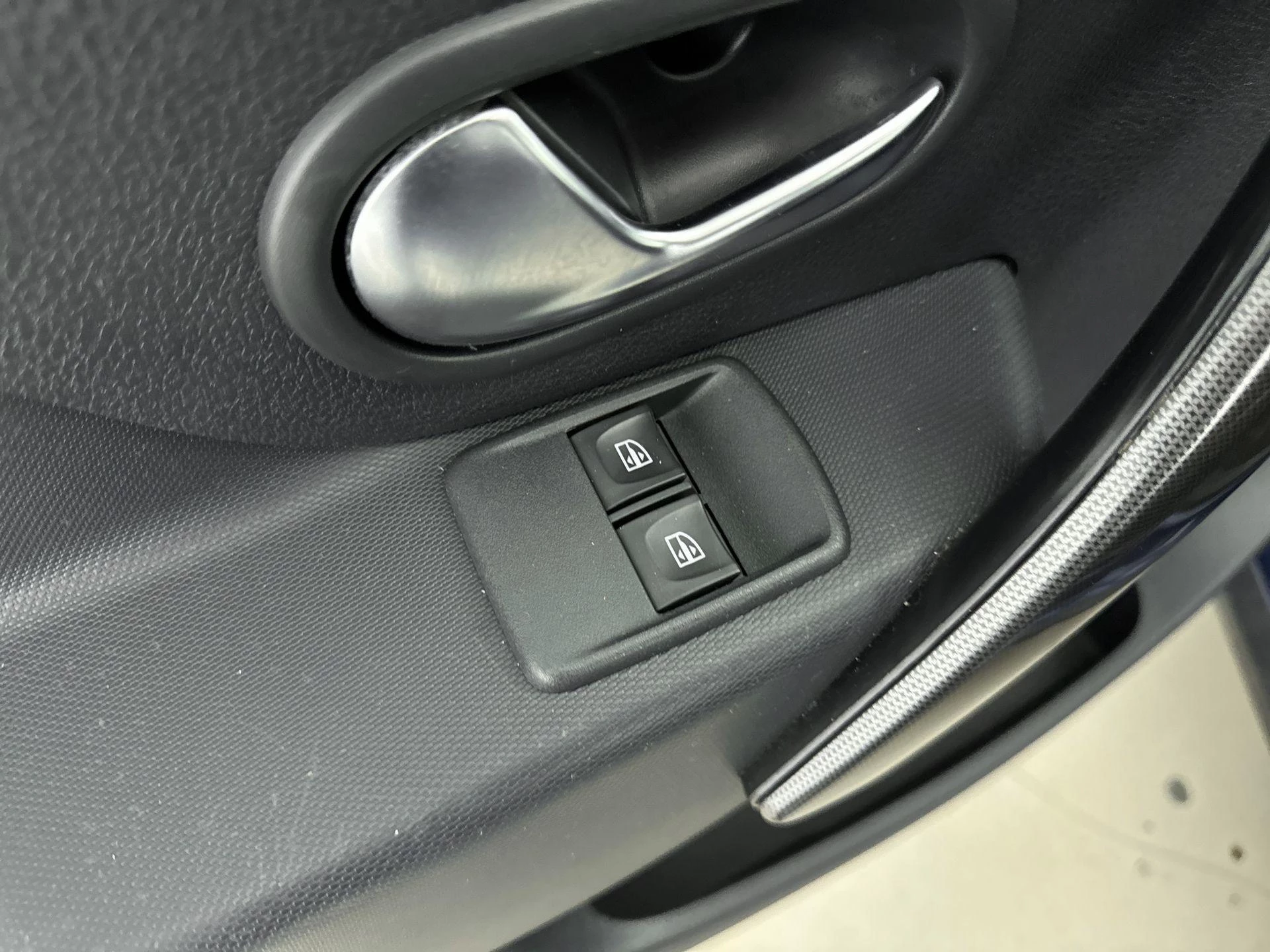 Dacia-Sandero Stepway-image-12