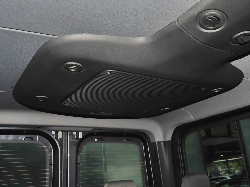 Mercedes-Benz-Sprinter 317-image-14