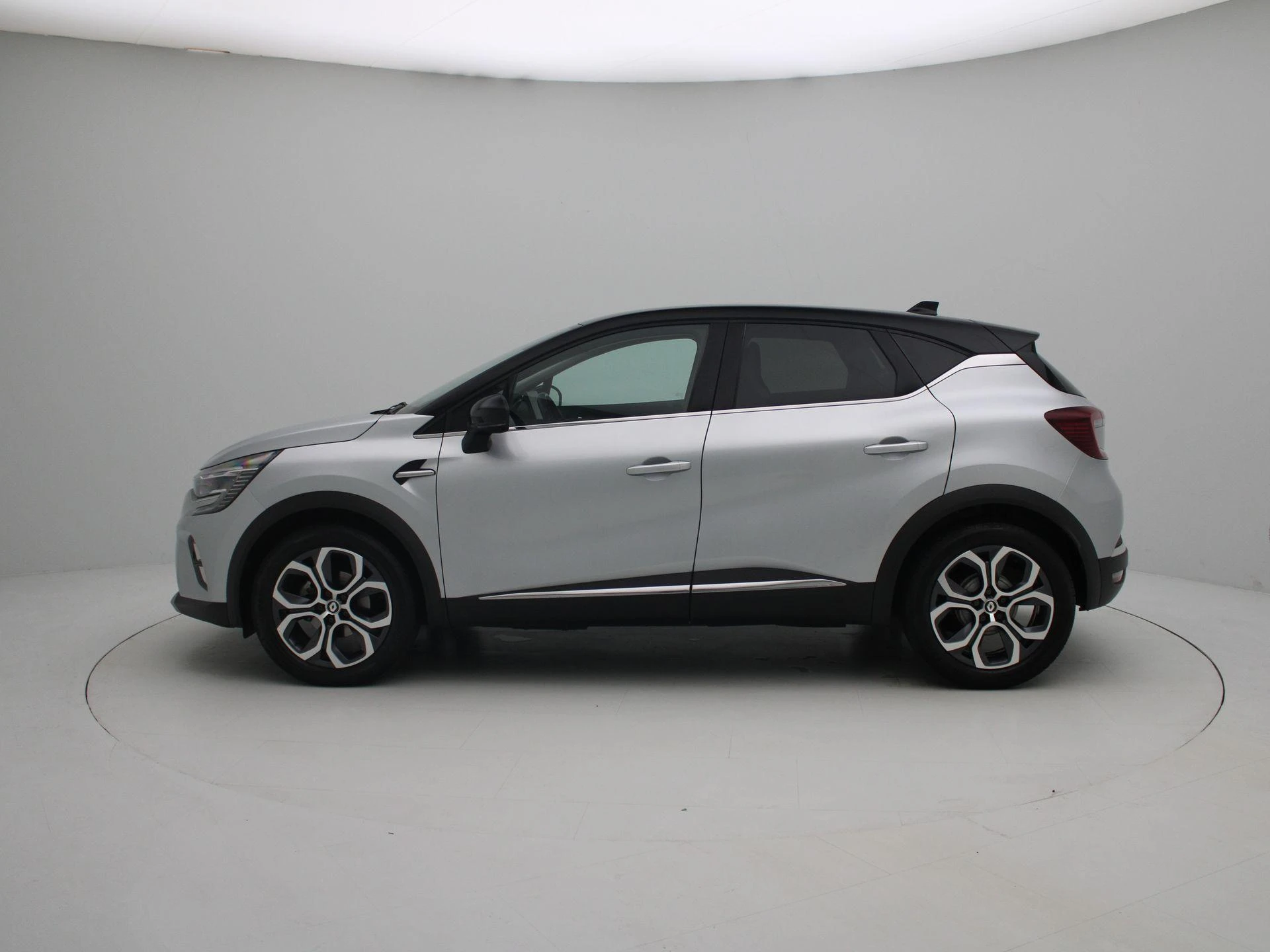 Renault-Captur-image-3