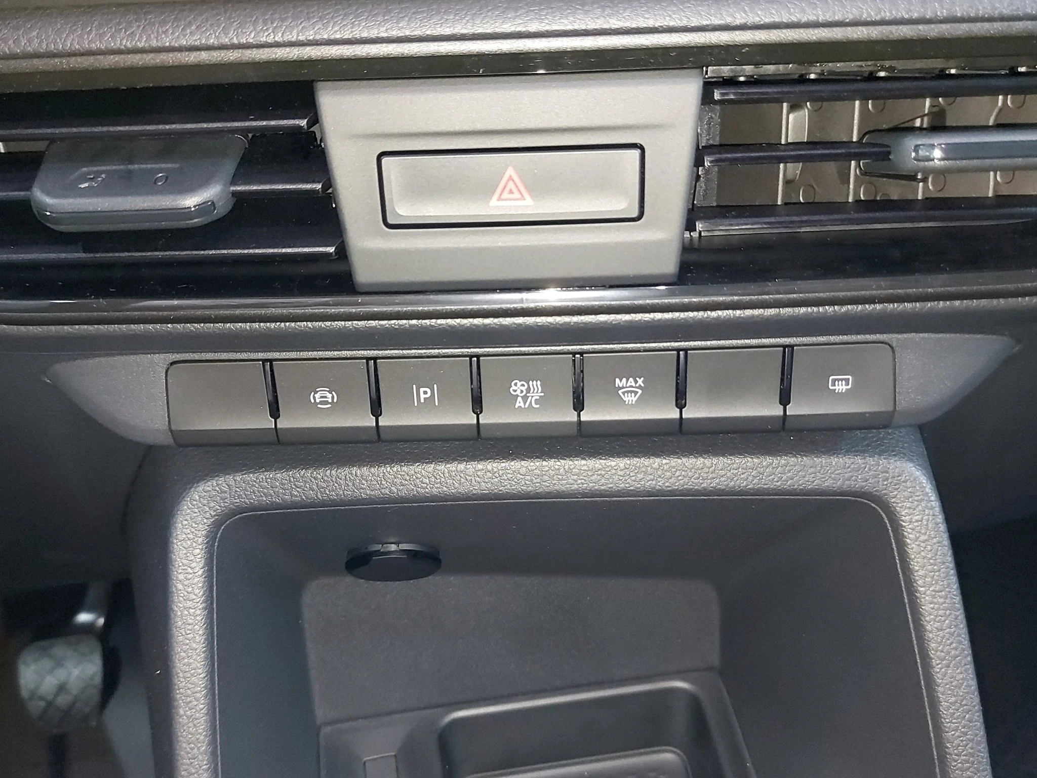 Ford-Transit Connect-image-19