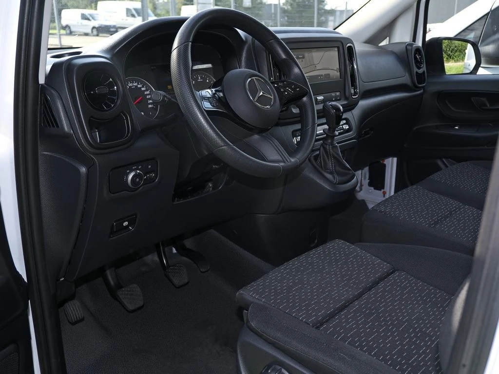 Mercedes-Benz-Vito 116-image-7
