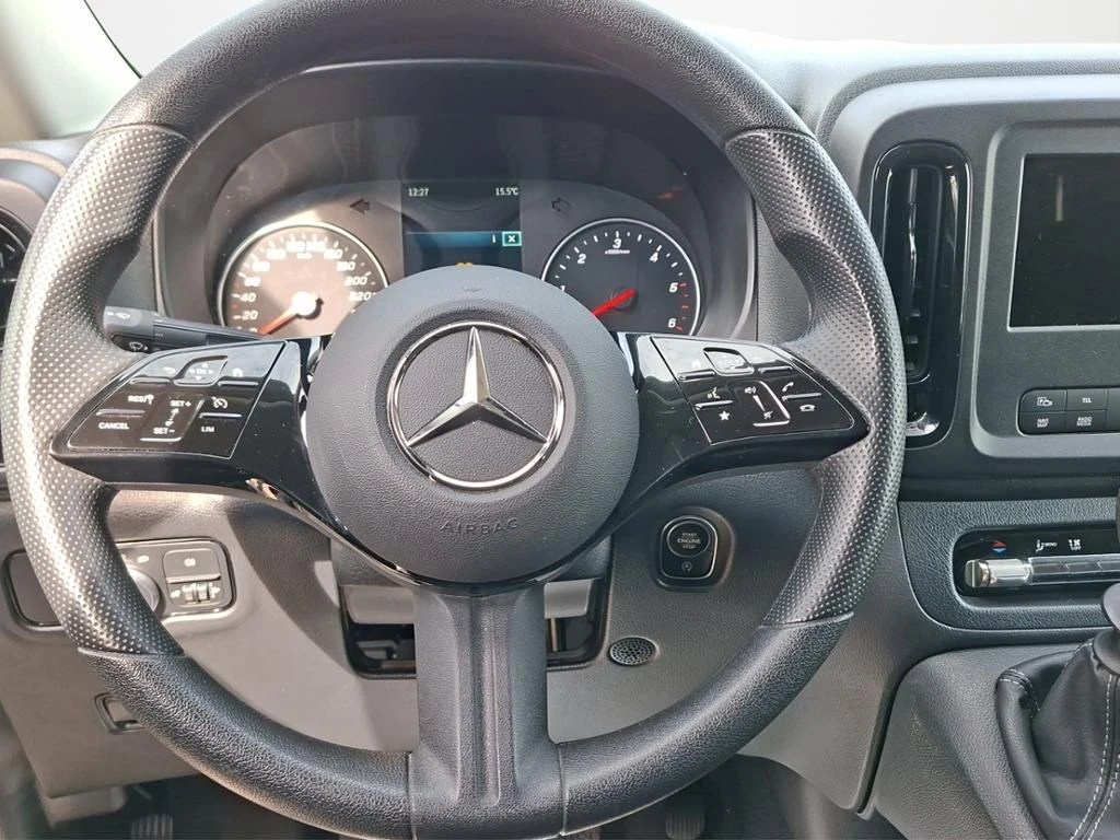 Mercedes-Benz-Vito 116-image-13