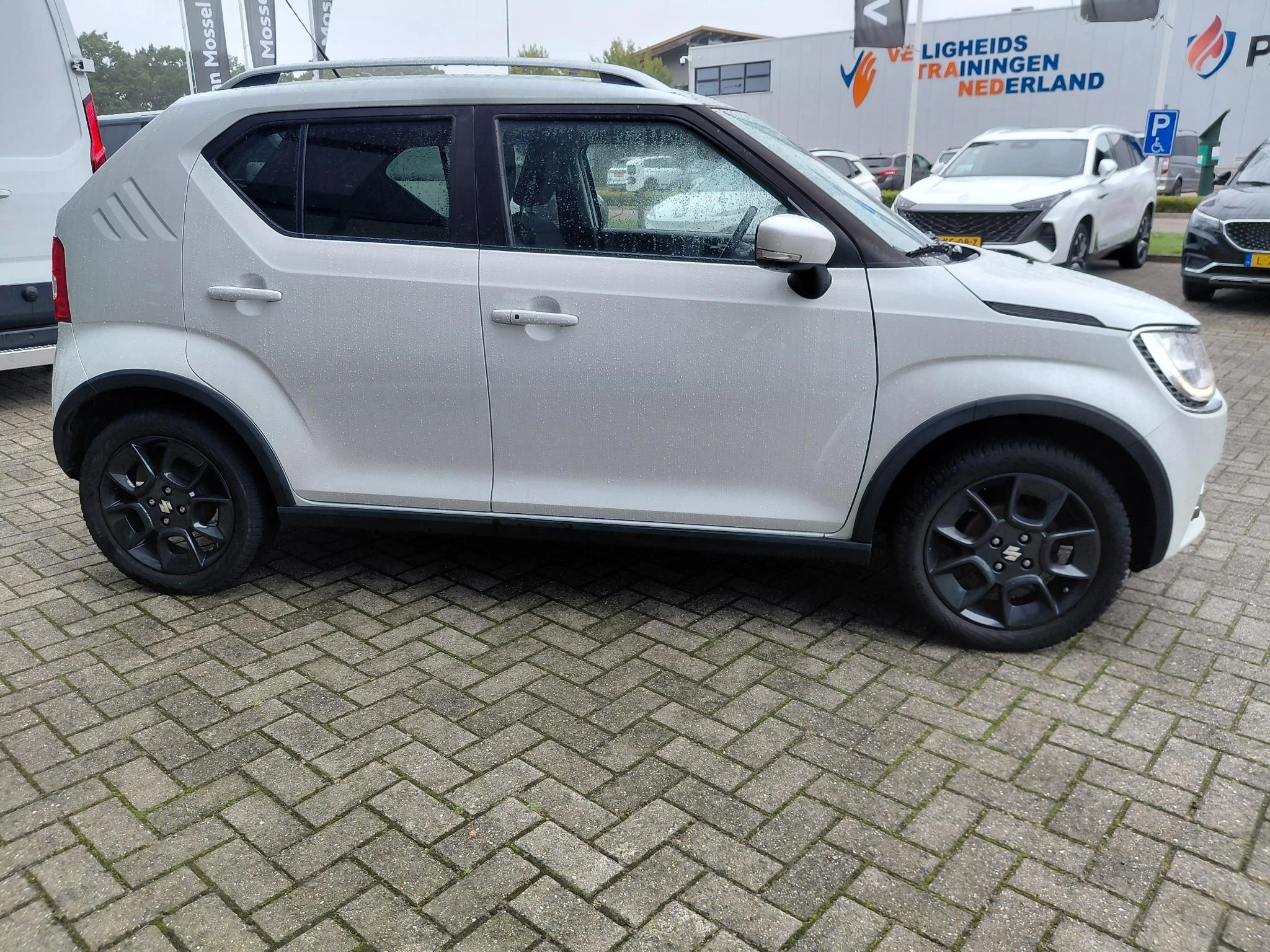 Suzuki-Ignis-image-5