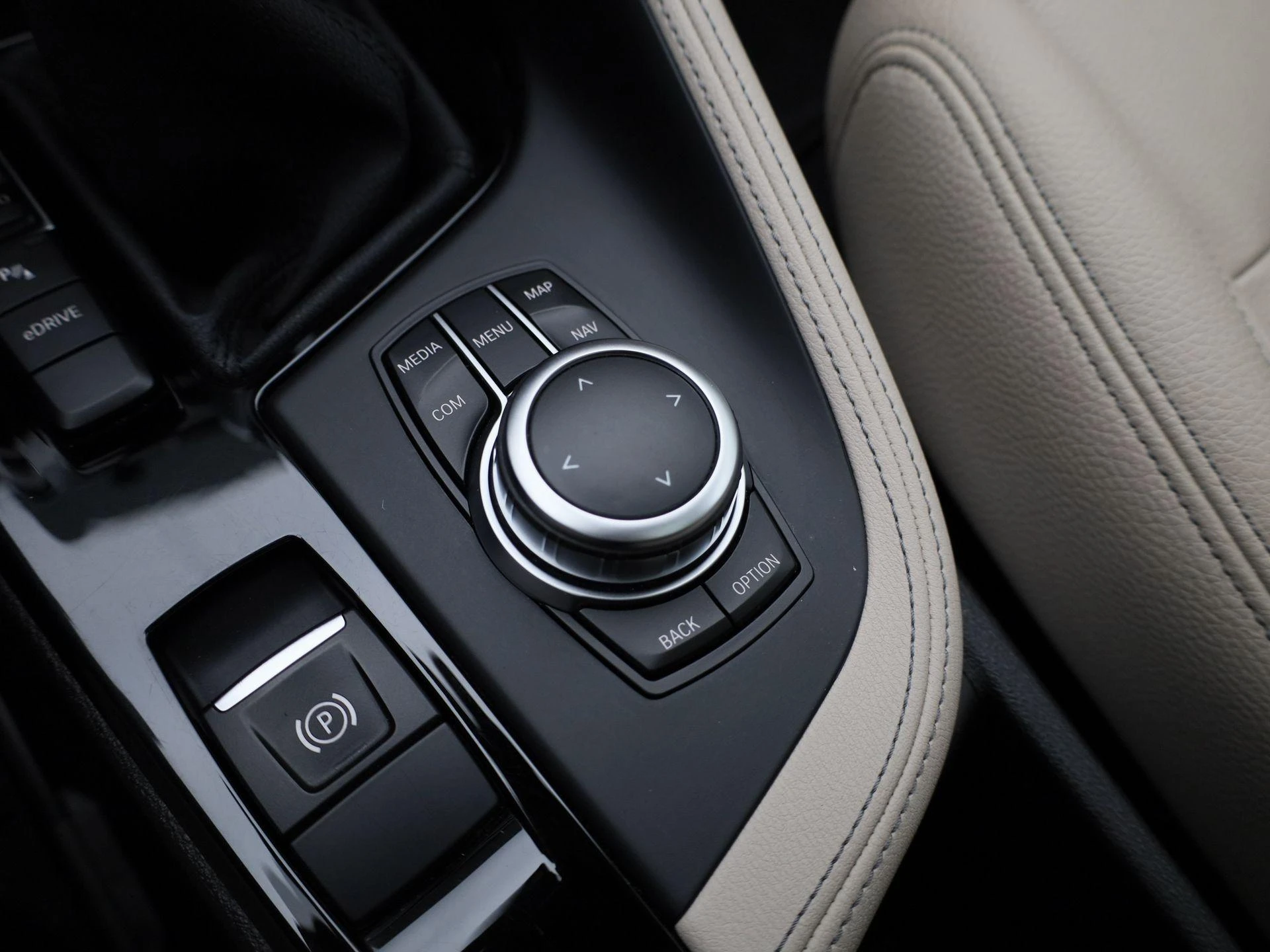 BMW-X1-image-28