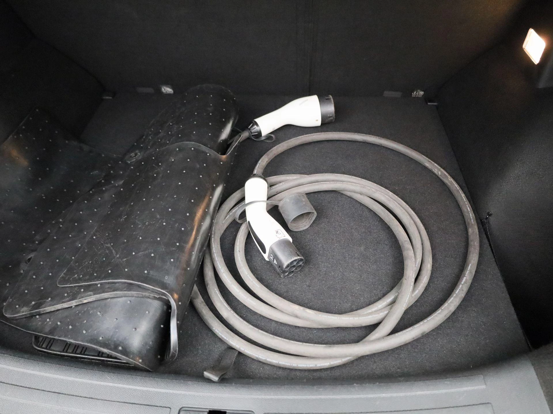 MG ZS EV MG EV Long Range Luxury 70 kWh