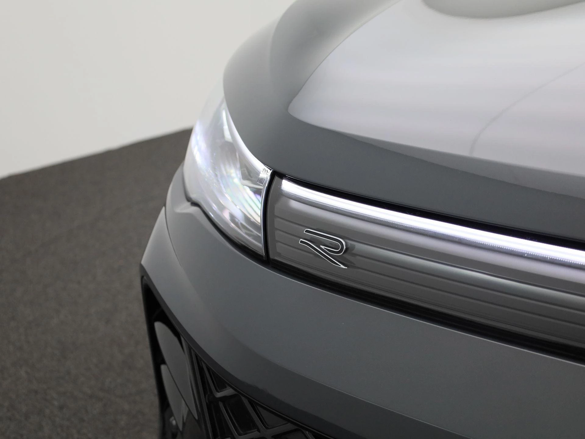 Volkswagen-Tiguan-image-37