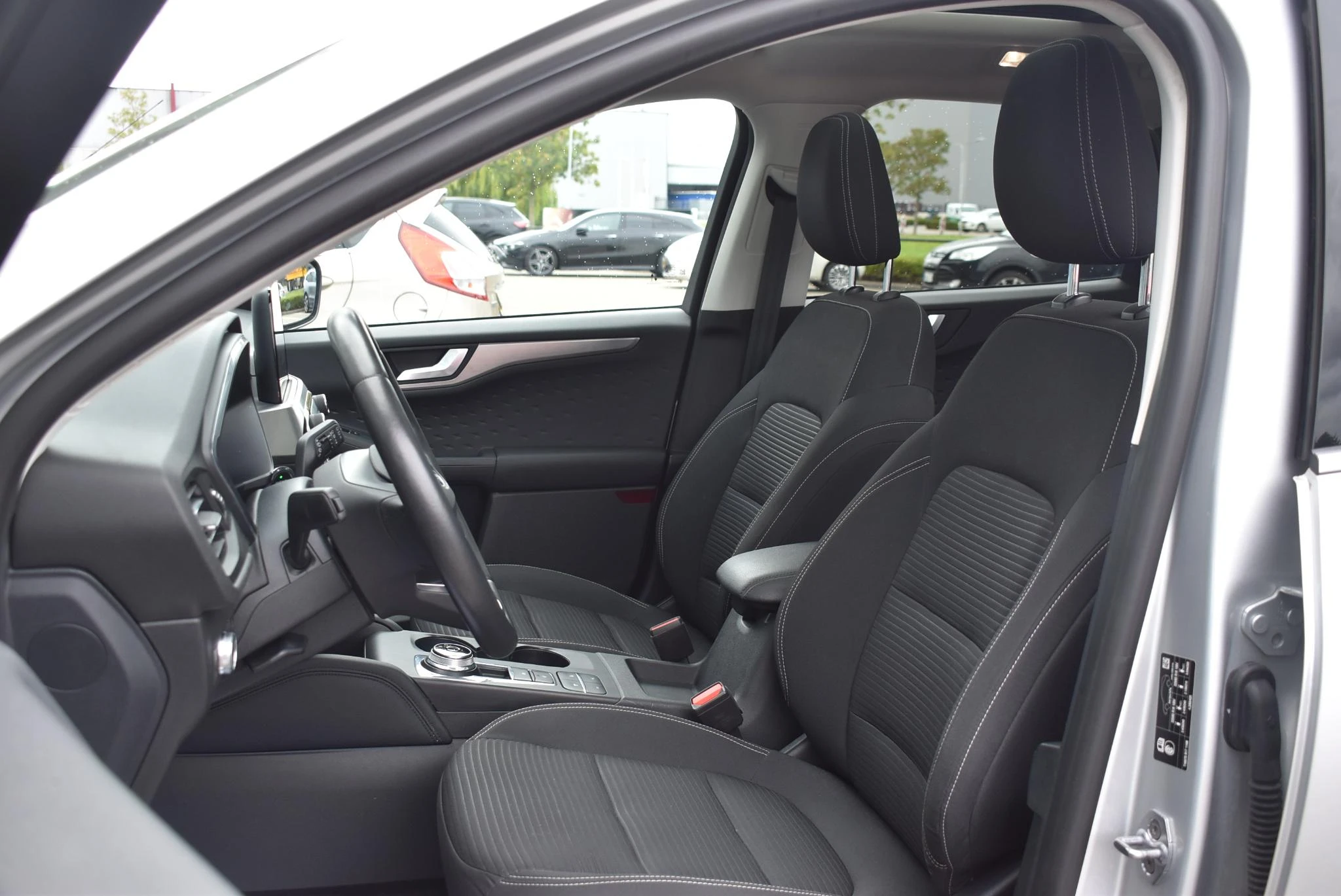 Ford-Kuga-image-42