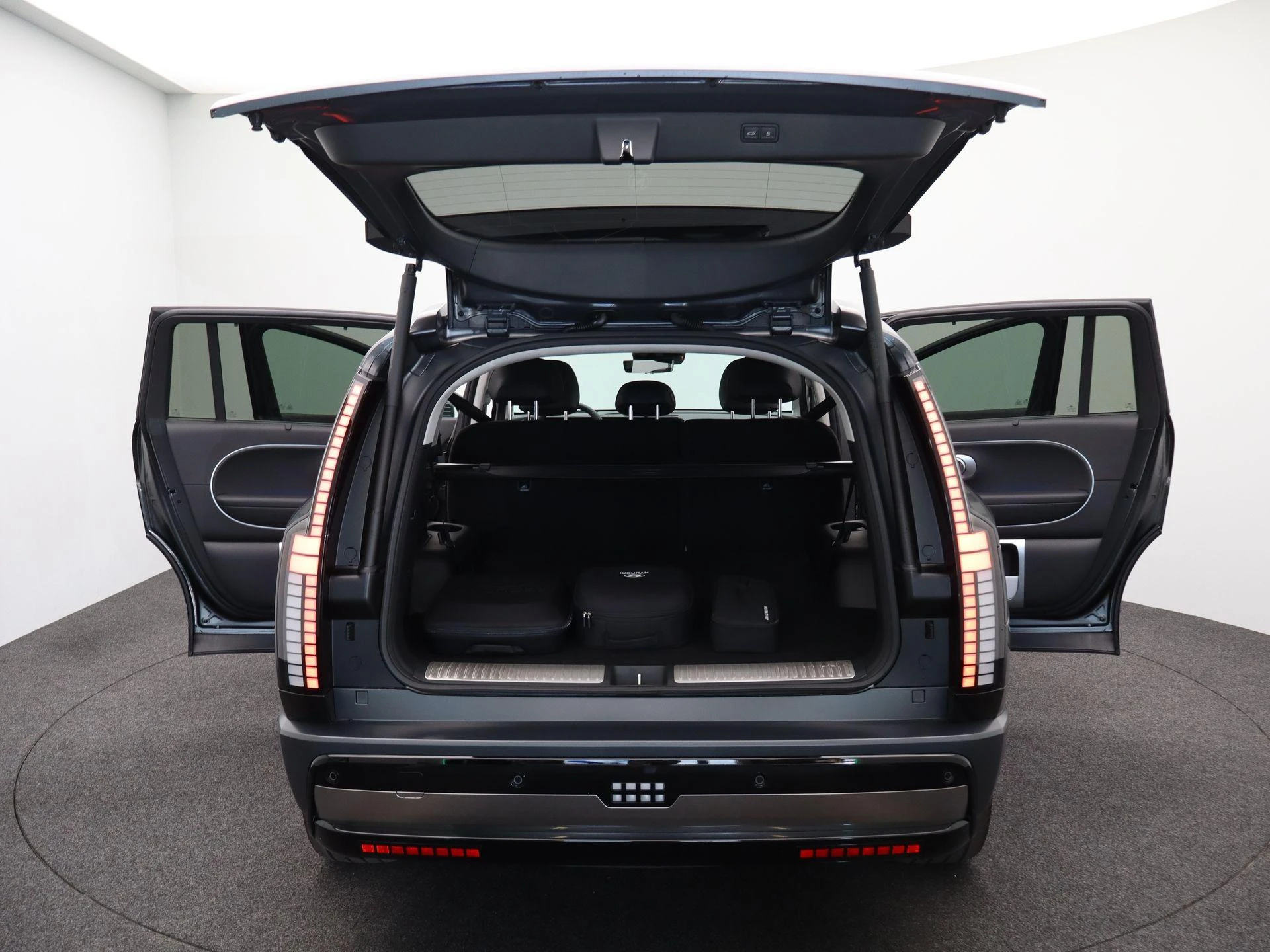 Hyundai-IONIQ 9-image-13