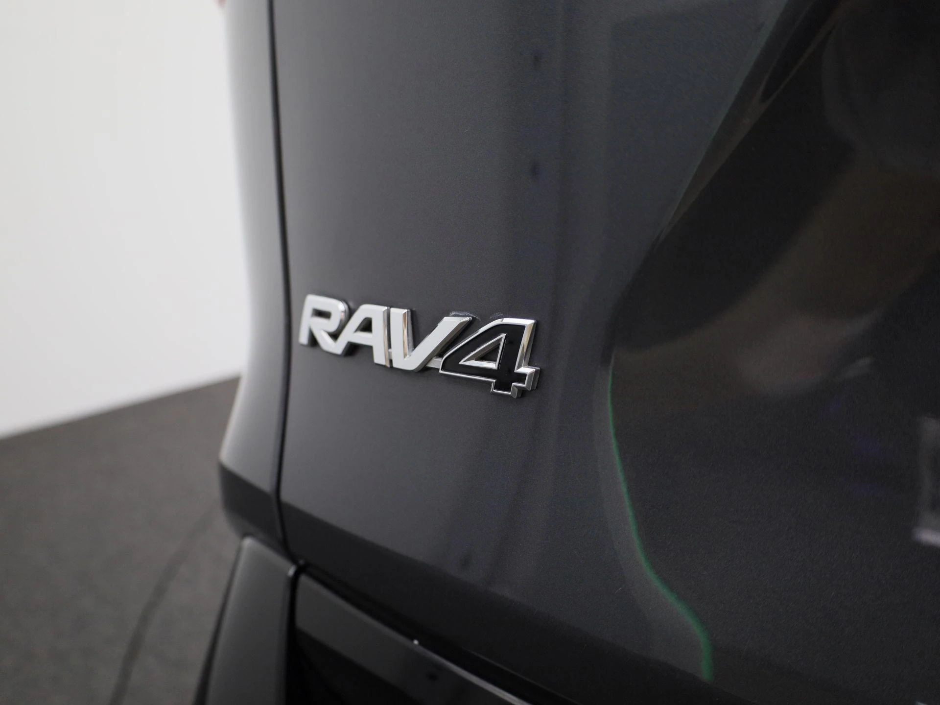 Toyota-RAV4-image-35