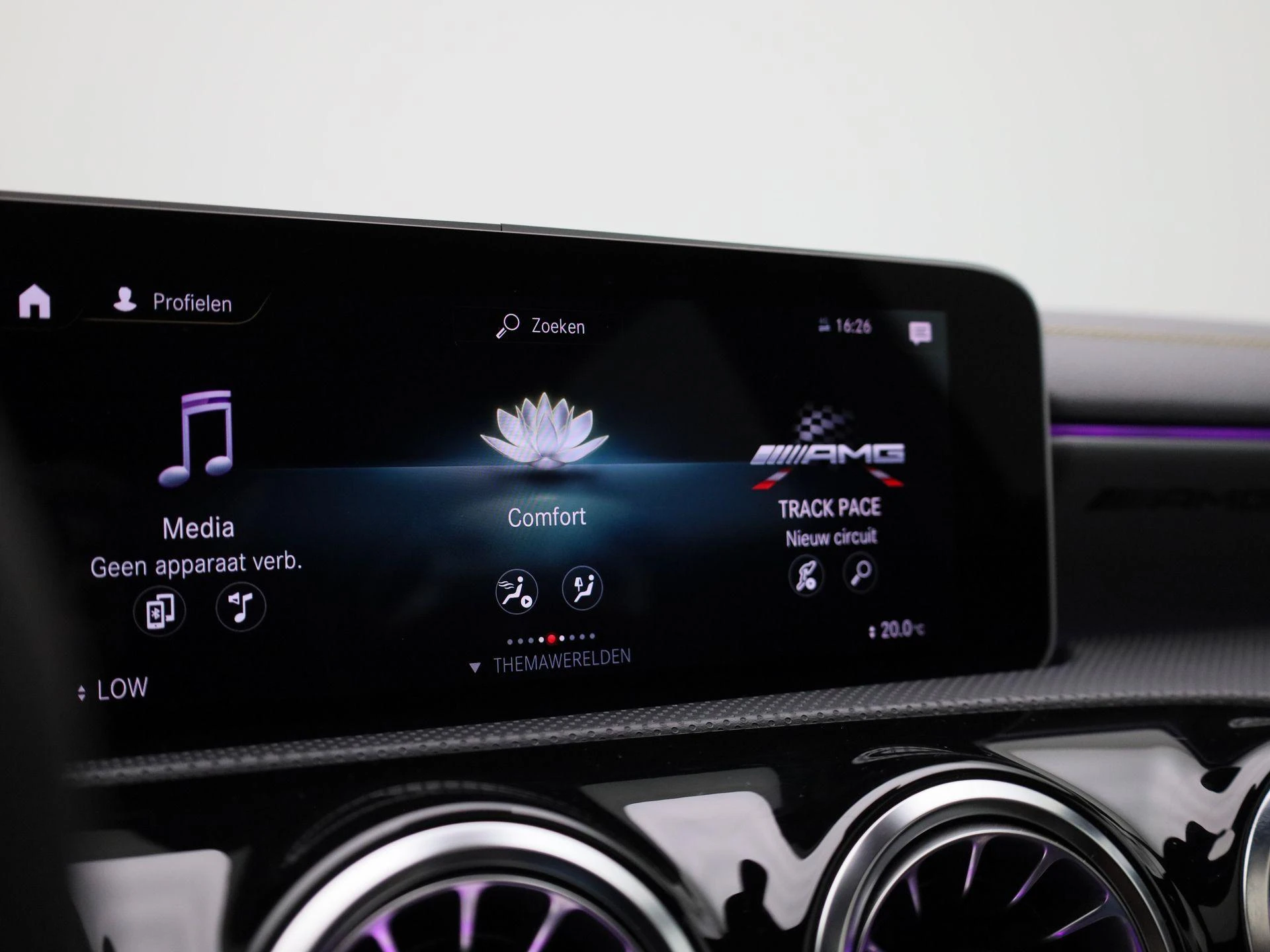 Mercedes-Benz A-Klasse AMG 45 S 4MATIC+ Edition 1