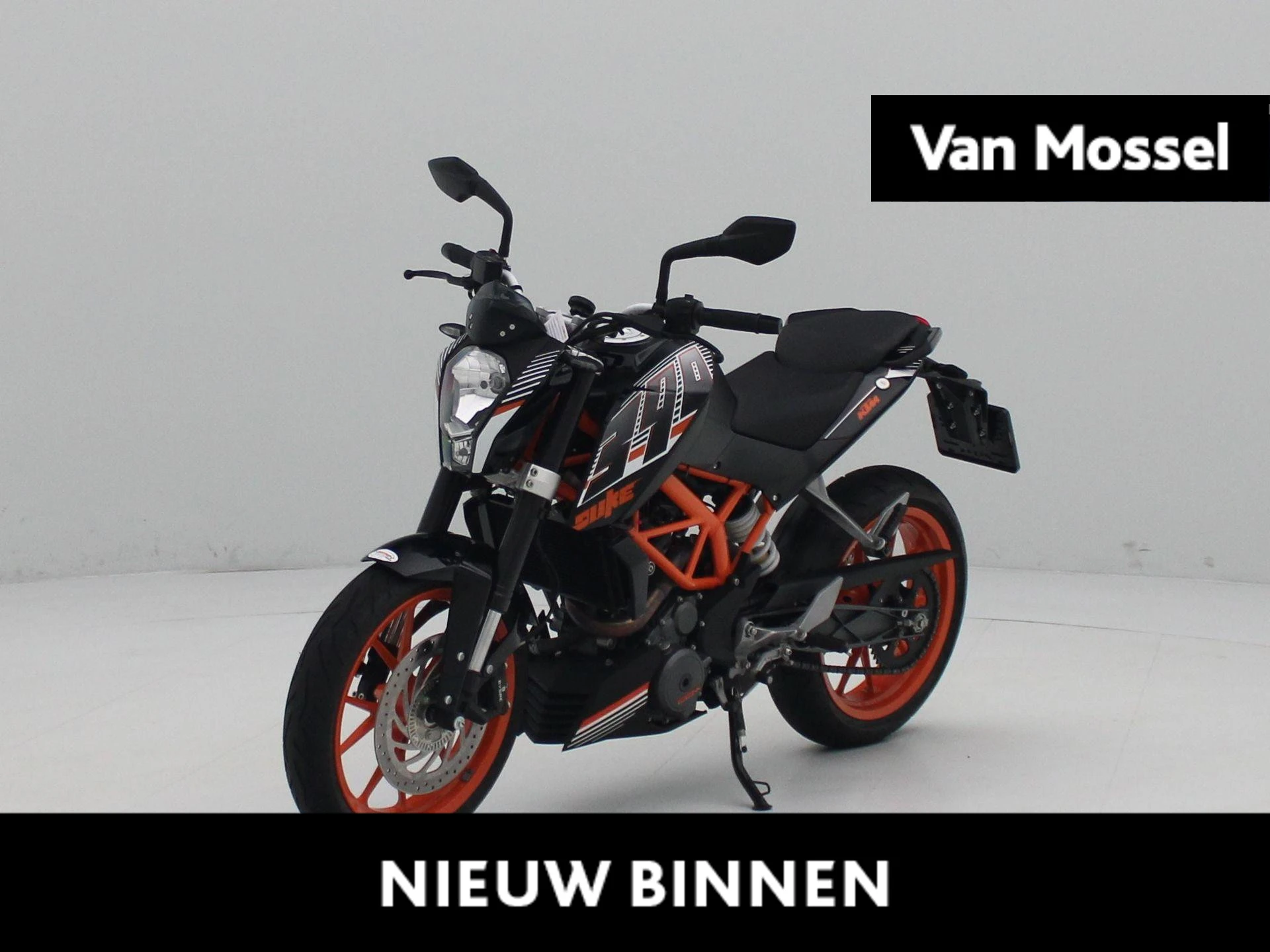 KTM-390-image-0