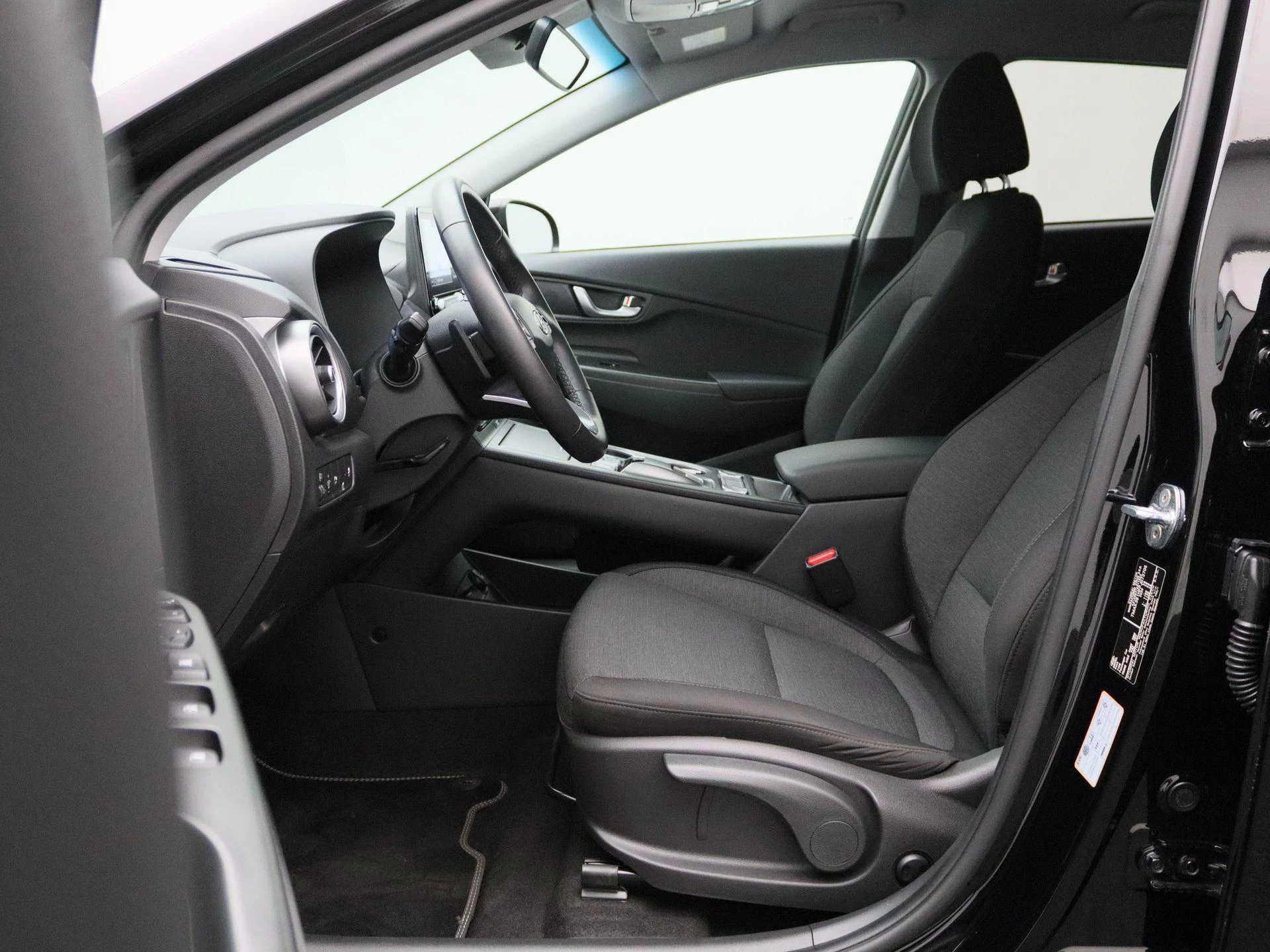 Hyundai-Kona-image-10