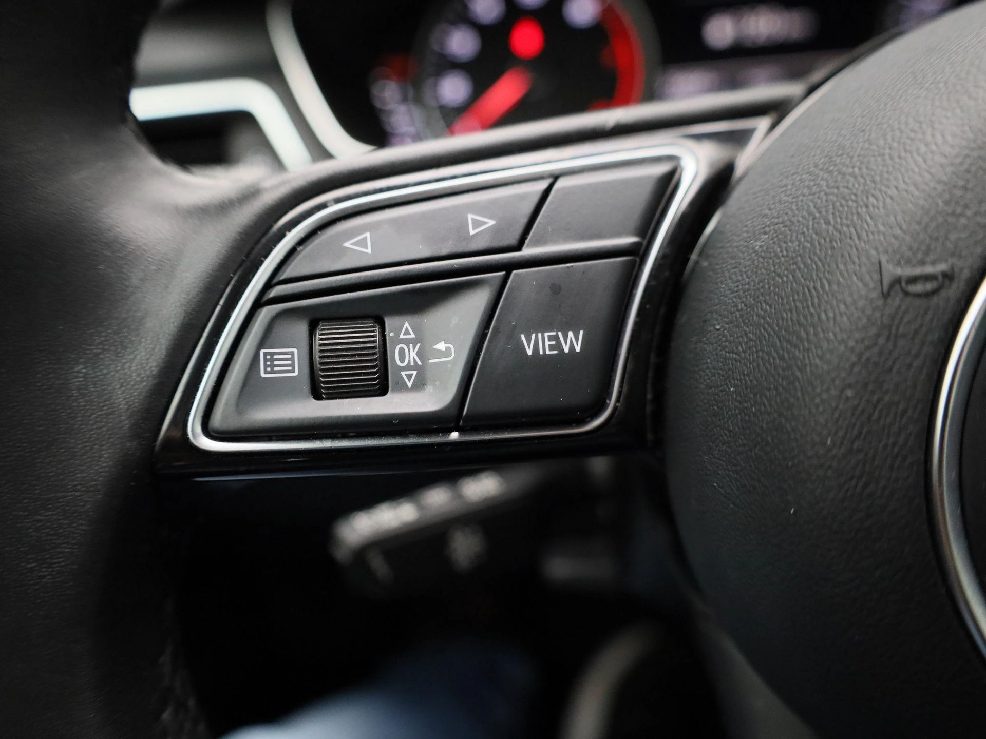 Audi-A4-image-18