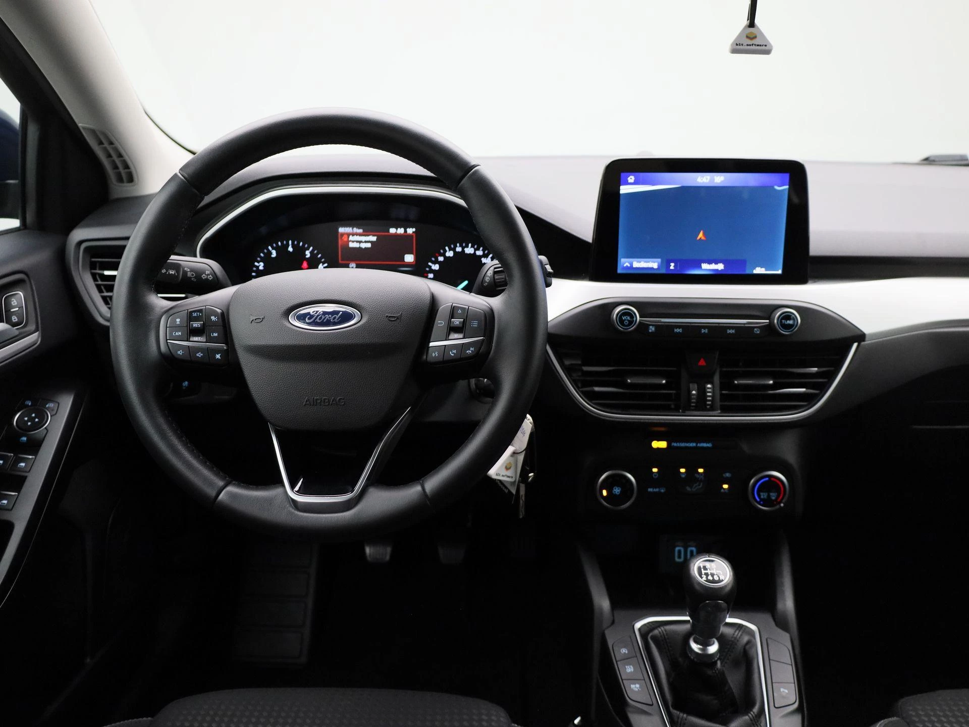 Ford-Focus-image-8