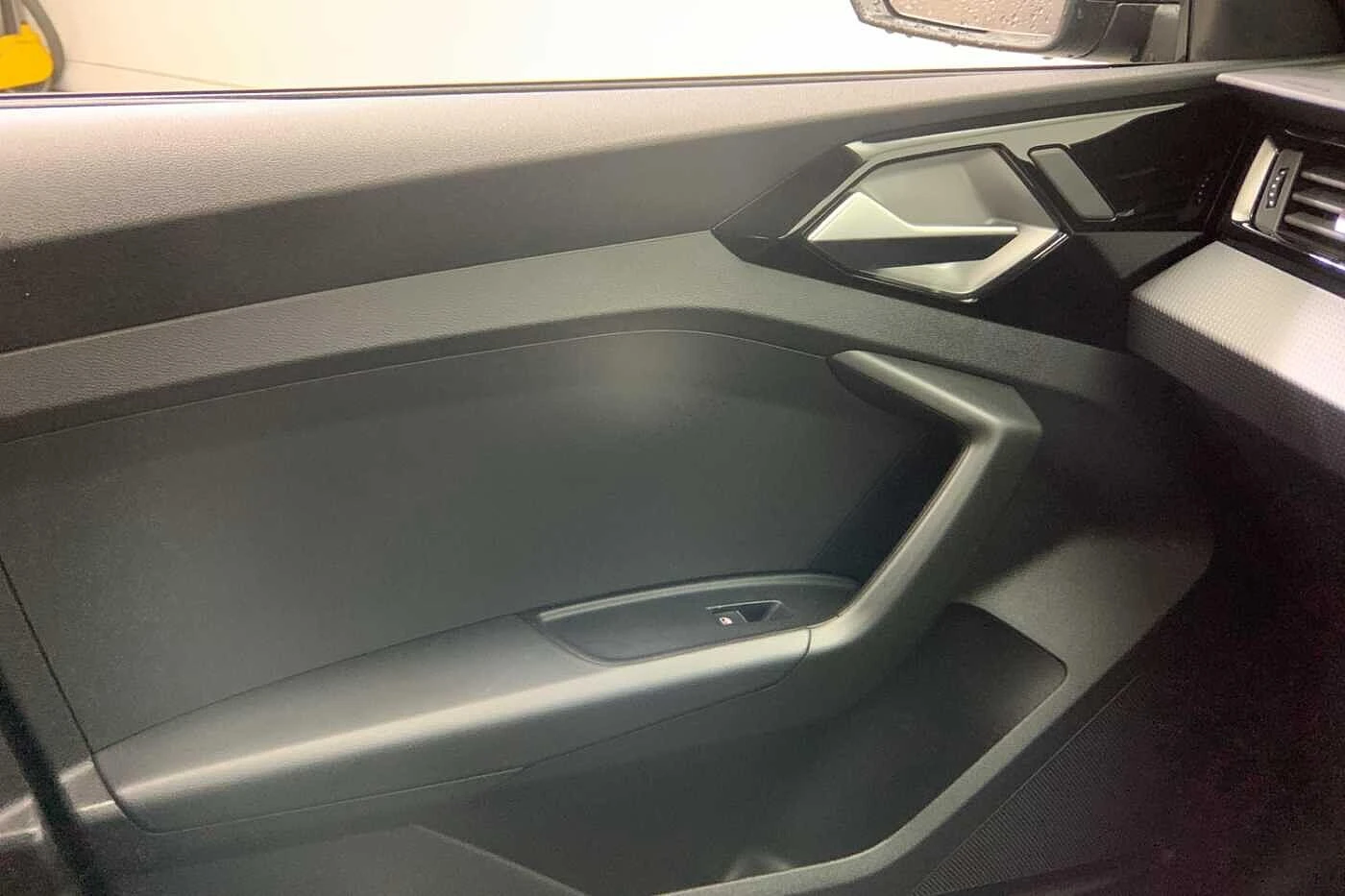 Audi-A1 Sportback-image-25