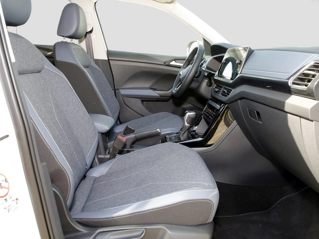 Volkswagen-T-Cross-image-7