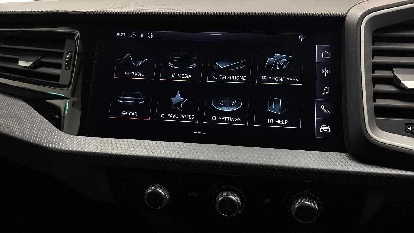 Audi-A1 Sportback-image-7