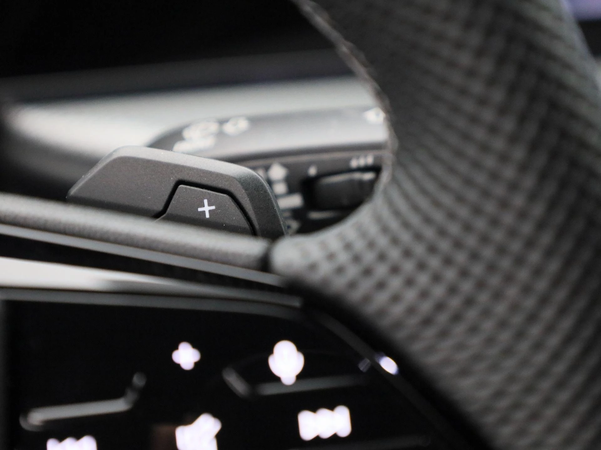 Audi Q5 2.0 TFSI e-hybrid quattro S edition Competition
