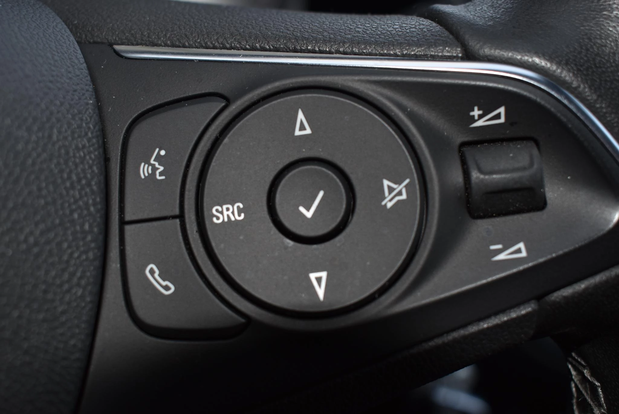 Opel-Grandland-image-23